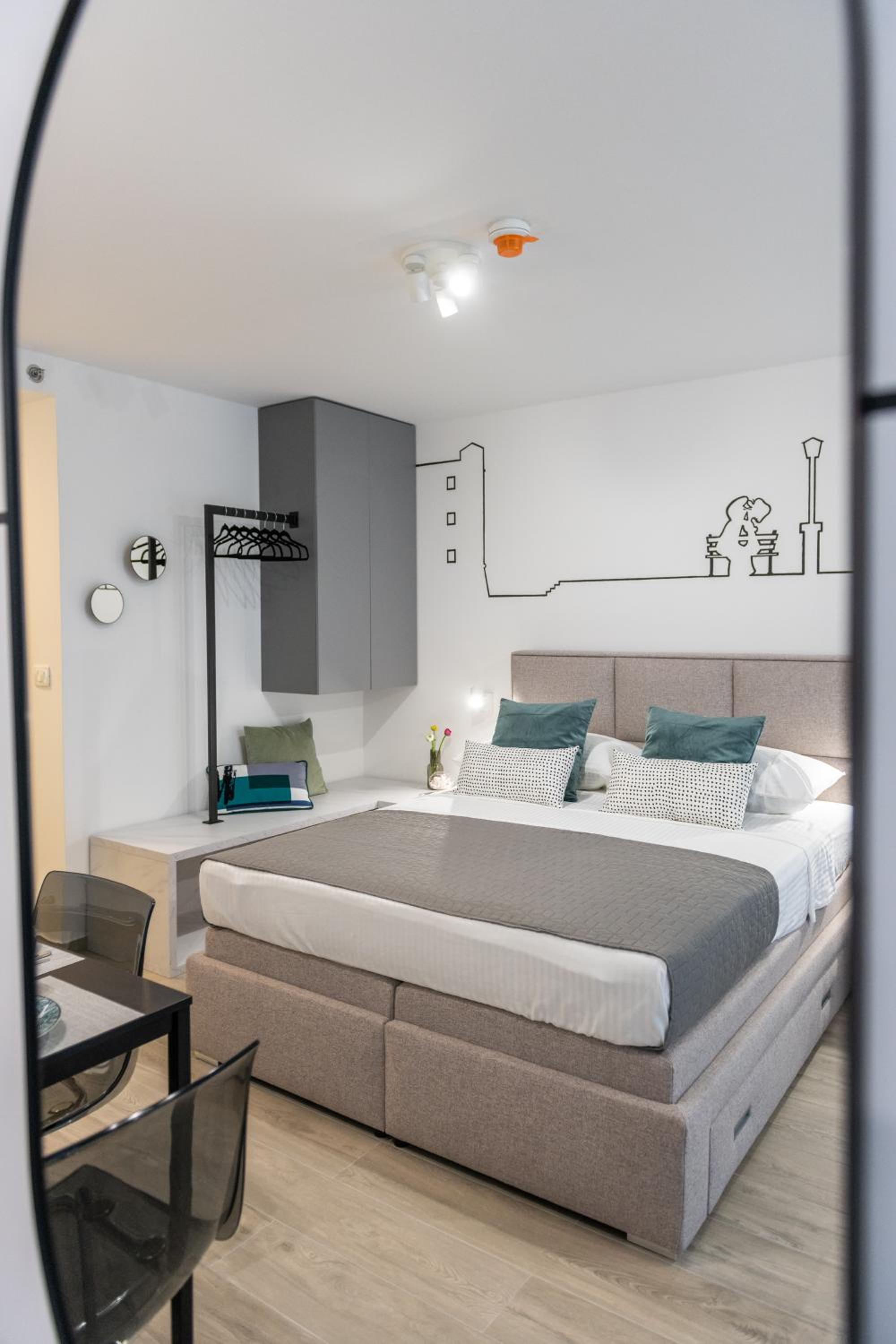 hotel room