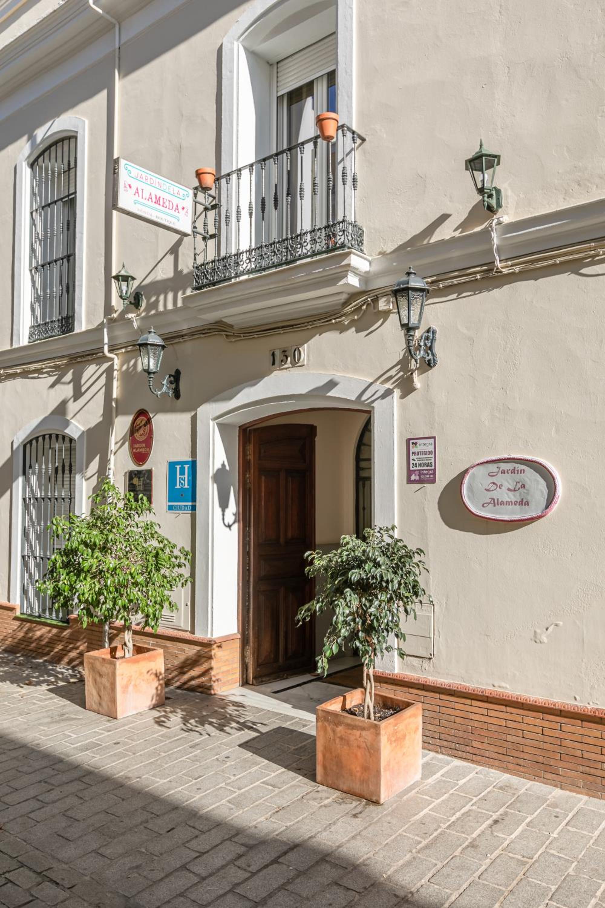 nüa alameda
