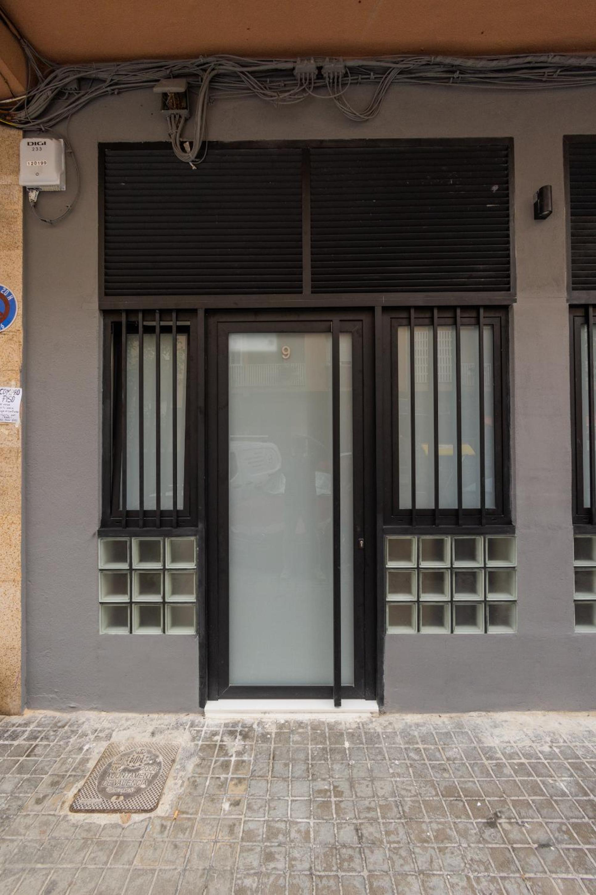 FLORIT FLATS - Urban Beach Rooms Valencia photo 2