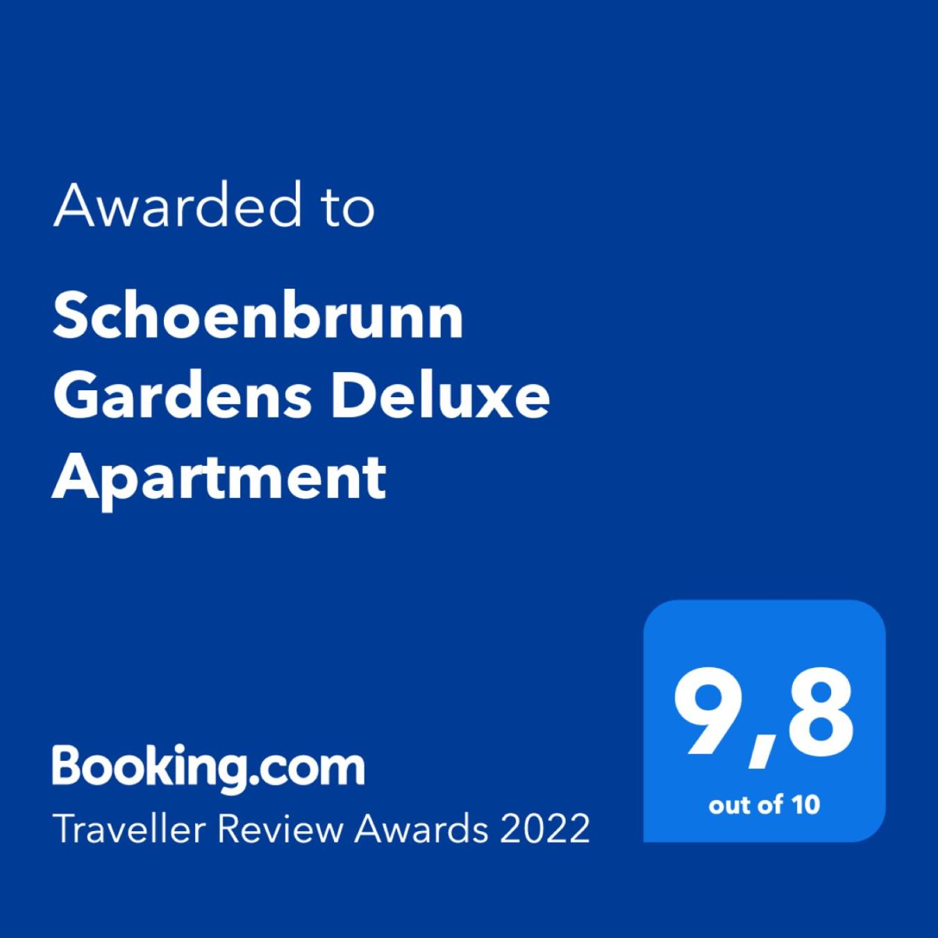 Schoenbrunn Gardens Deluxe Apartment