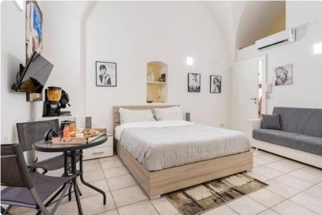 B&B Martini Home 11