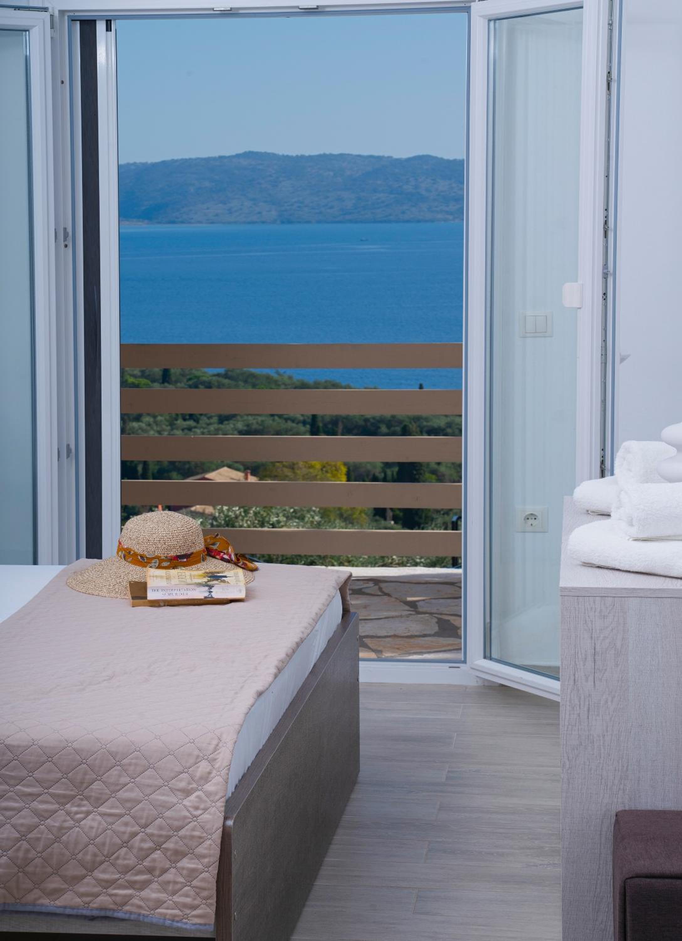 Villa Vasso Sea View Residences photo 5