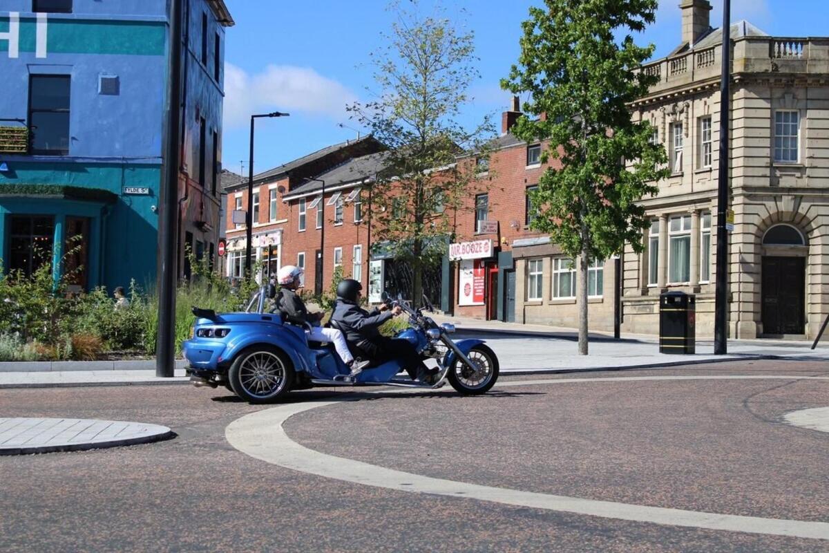 Two Bedroom Apartment, Free parking, Close to UCLAN and free WIFI view 5