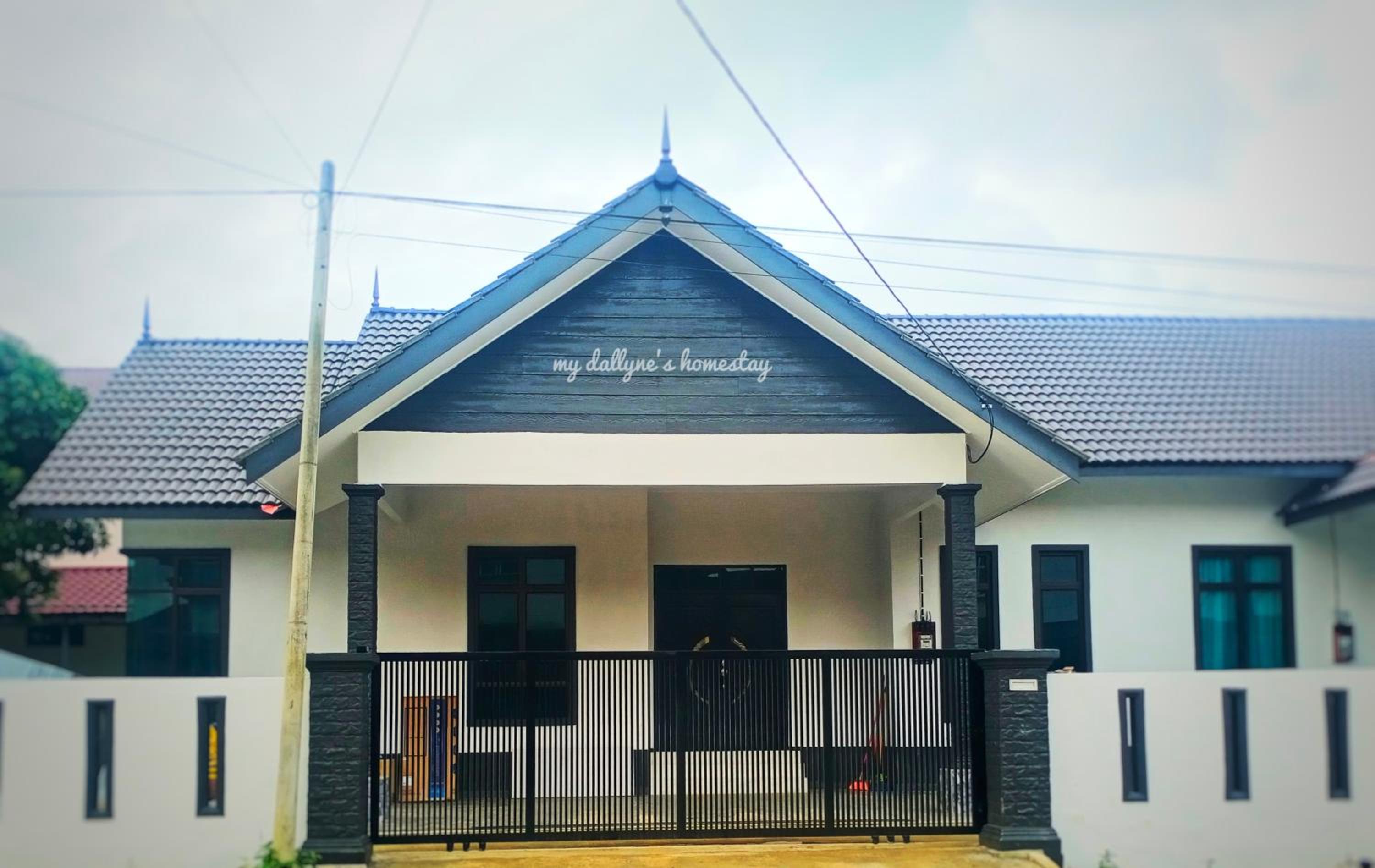 My Dallyne's Homestay at Teluk Menara, Kuala Terengganu photo 7