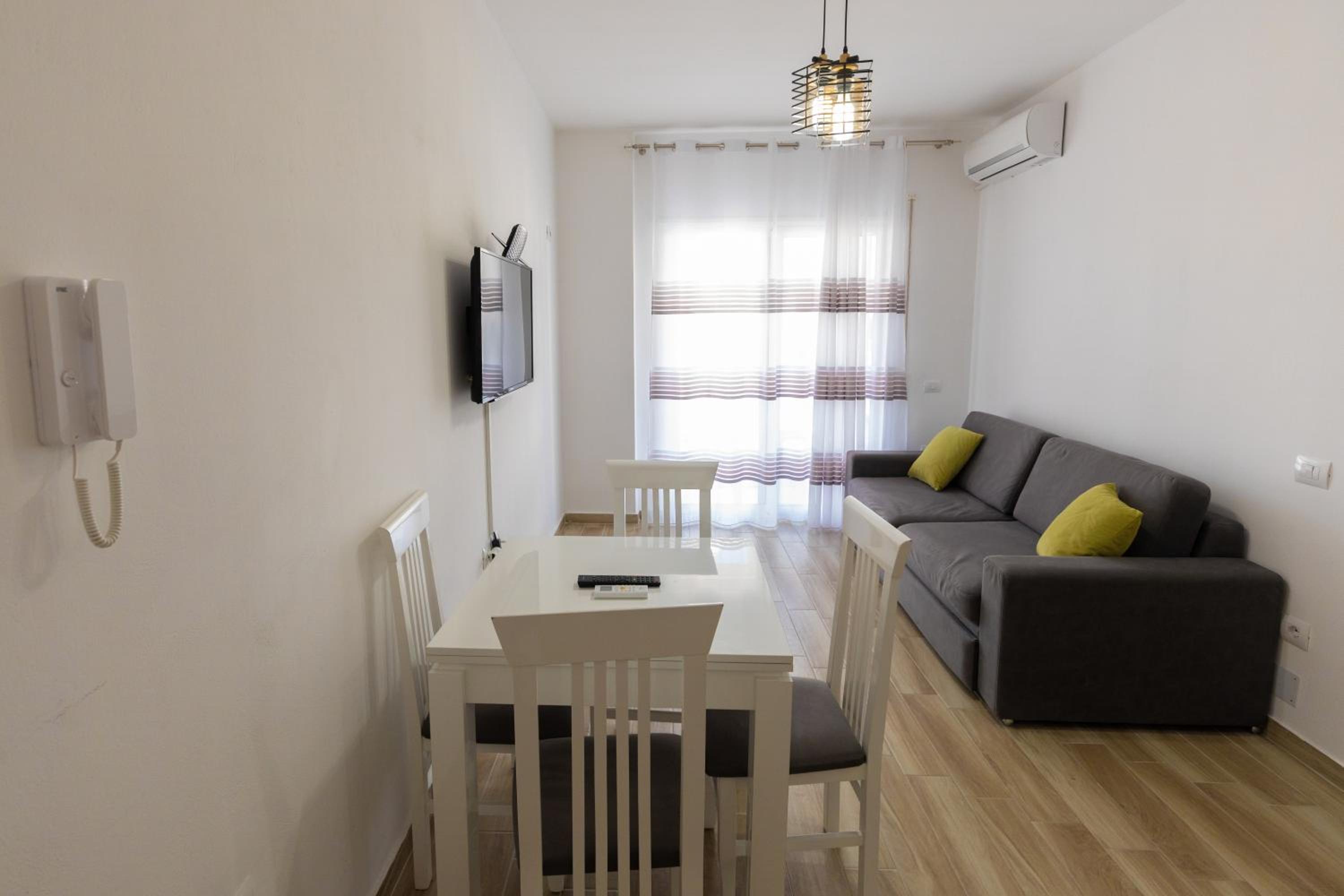 Seaview Apartments
