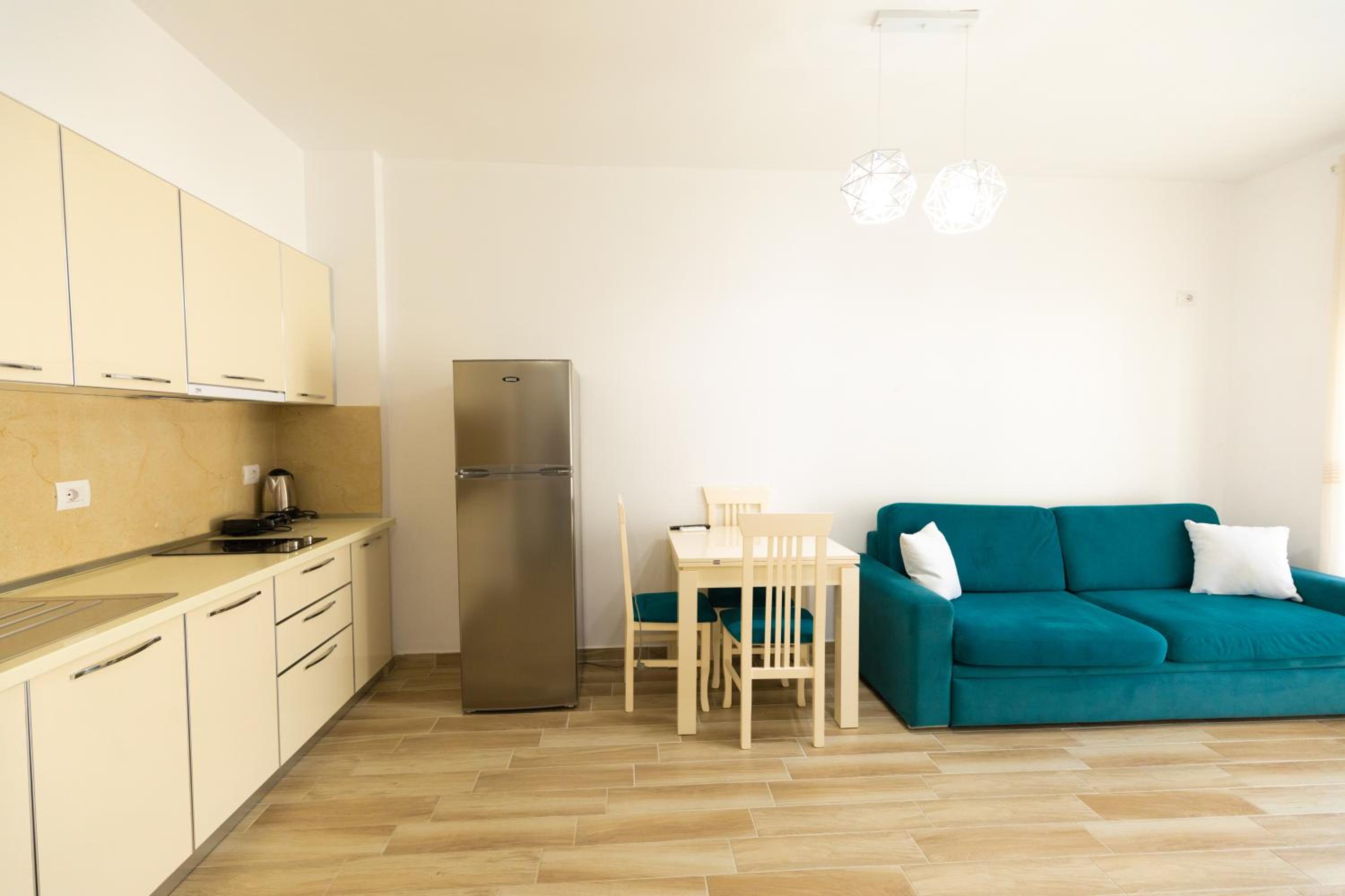 Seaview Apartments