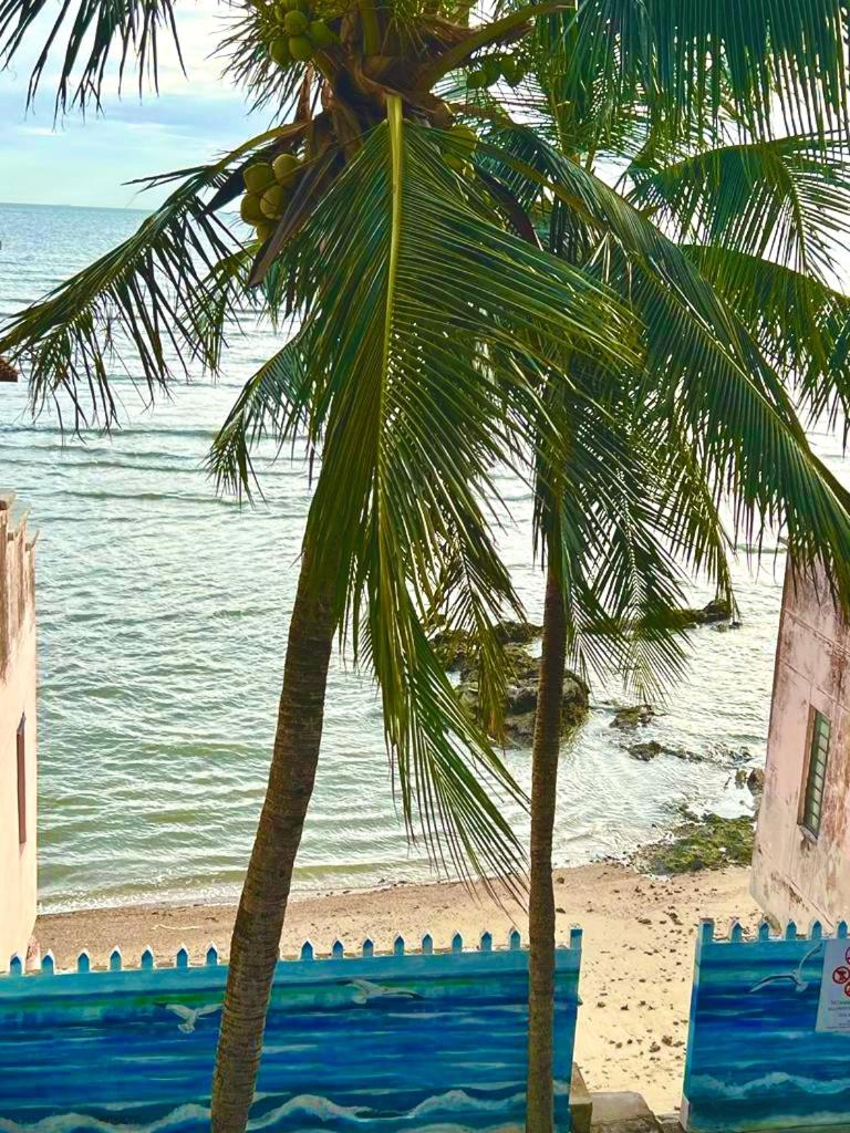 PD SEAVIEW Staycation
