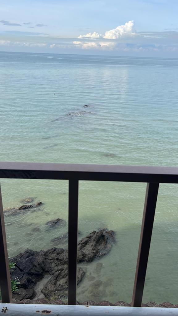 PD SEAVIEW Staycation