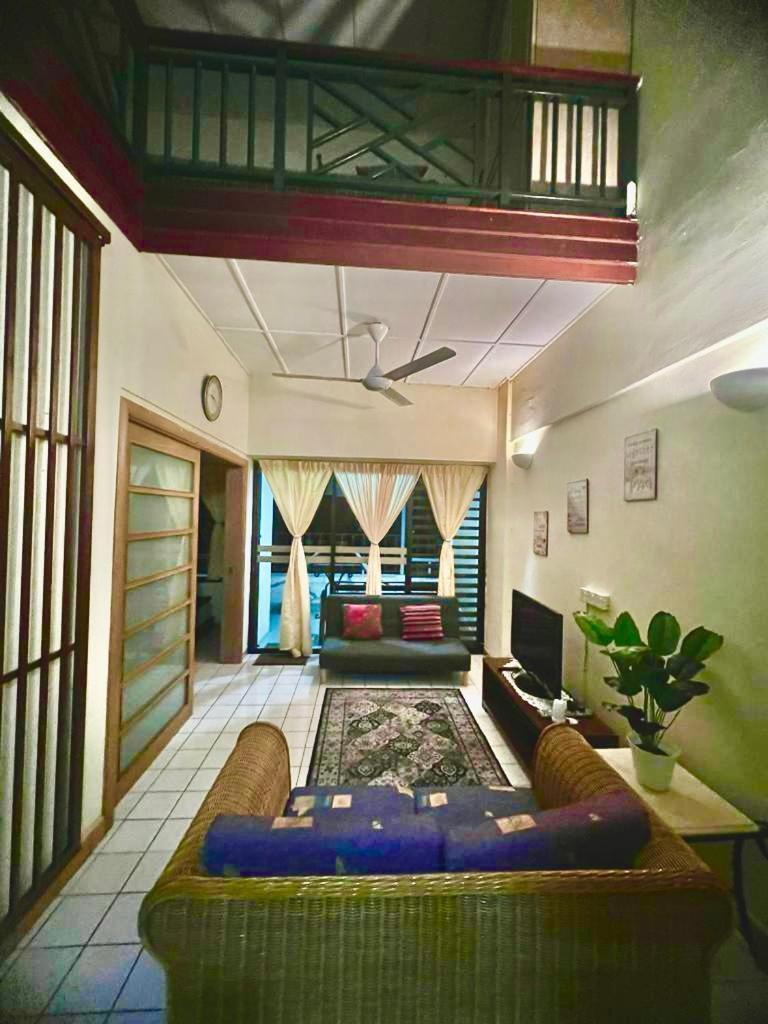 PD SEAVIEW Staycation