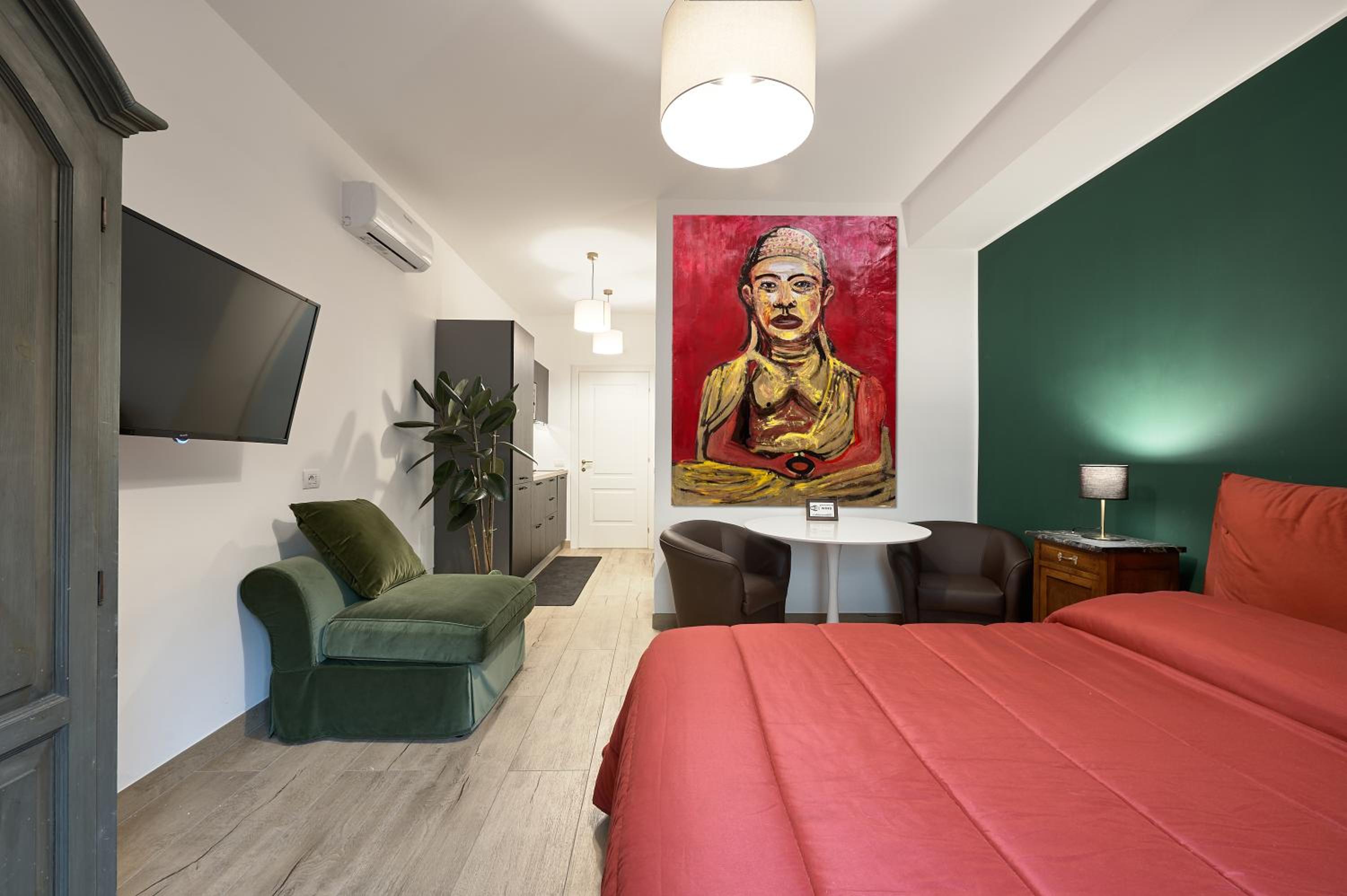 hotel room