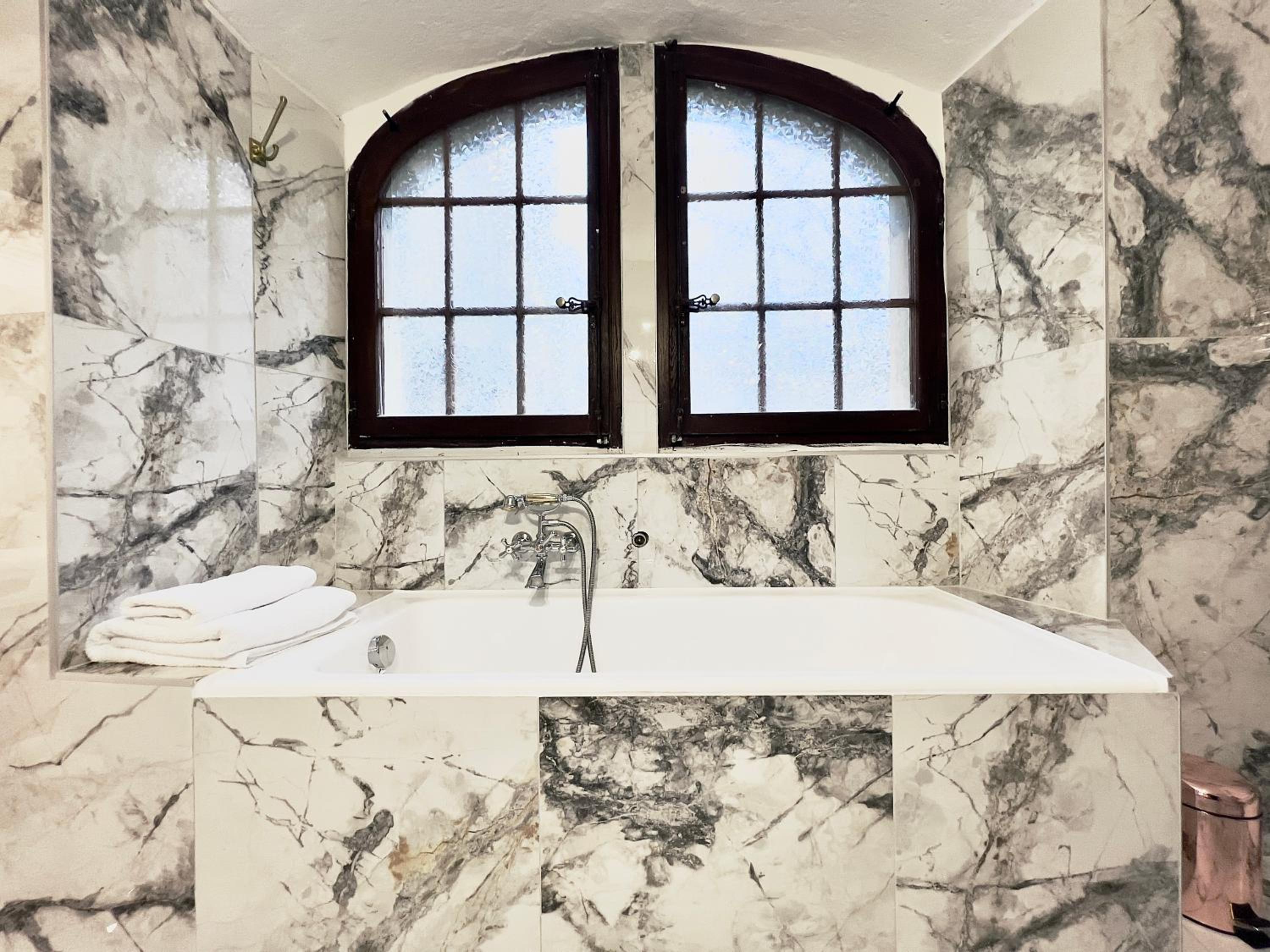 Montreux Castle - Charming Studio