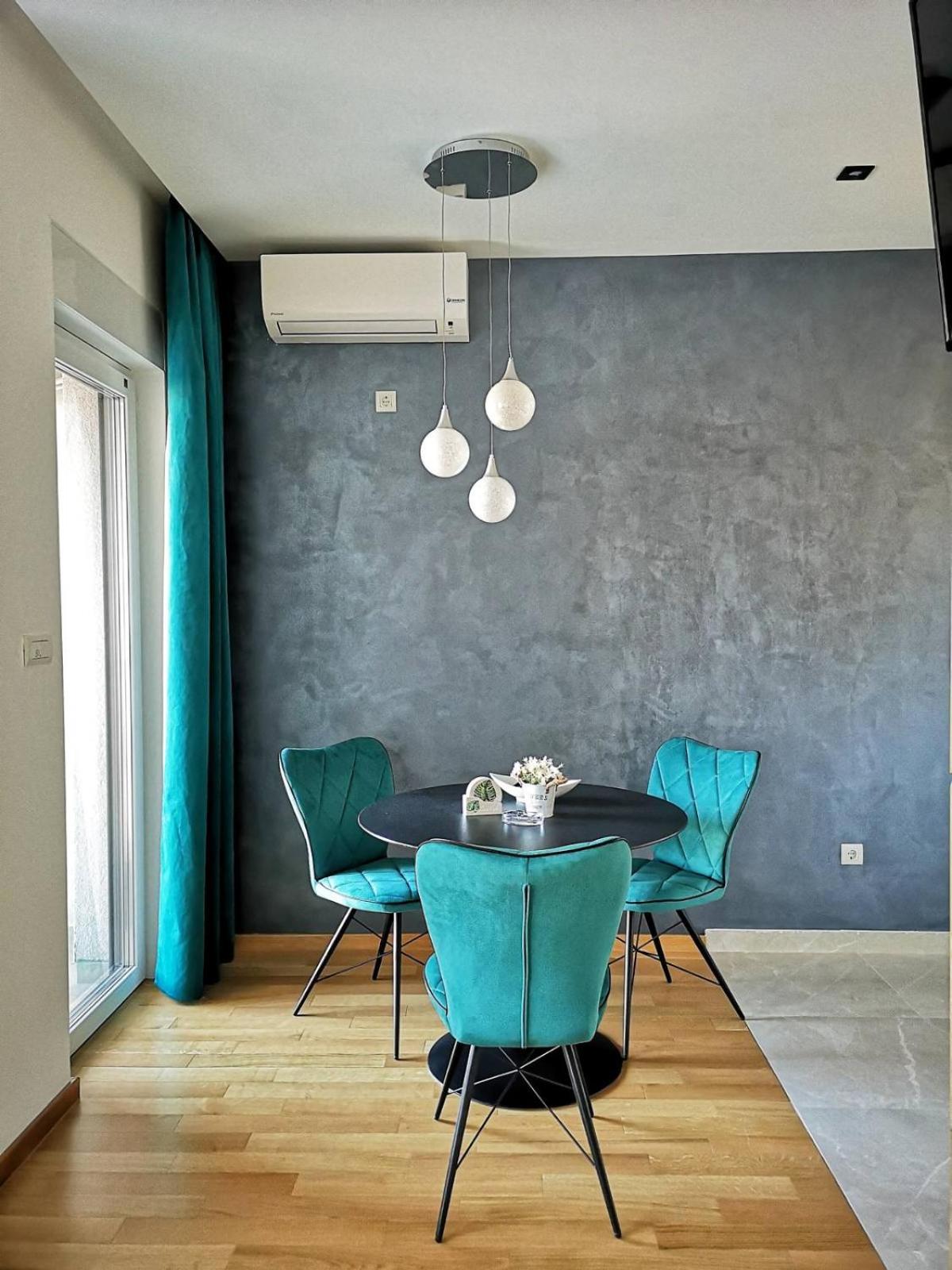 Downtown apartment