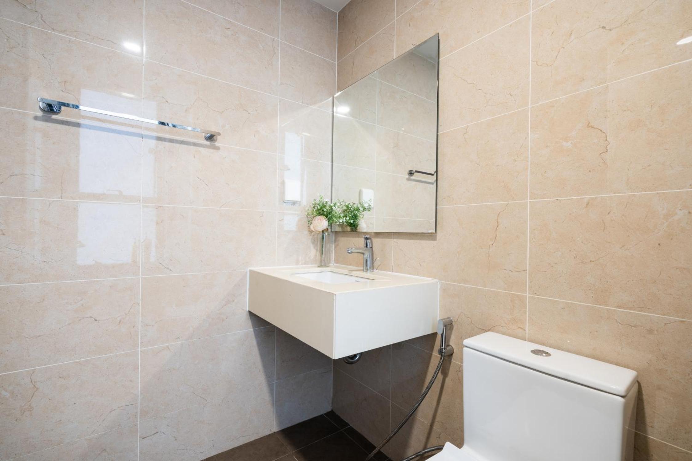 Tresor lovely condo 3 bedrooms in center