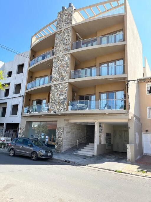 Hotel Departamento Completo Tandil - Image 1