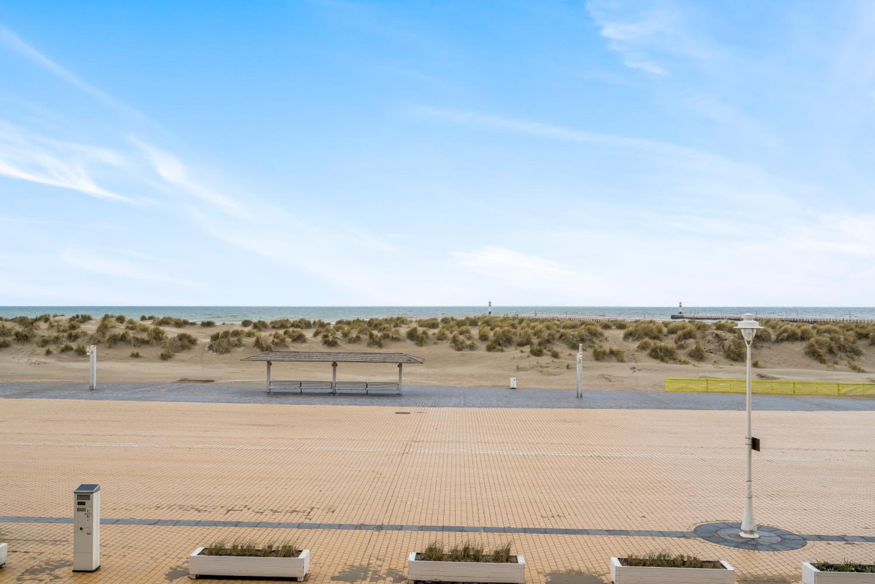 Romantic Getaway with sea view in Nieuwpoort