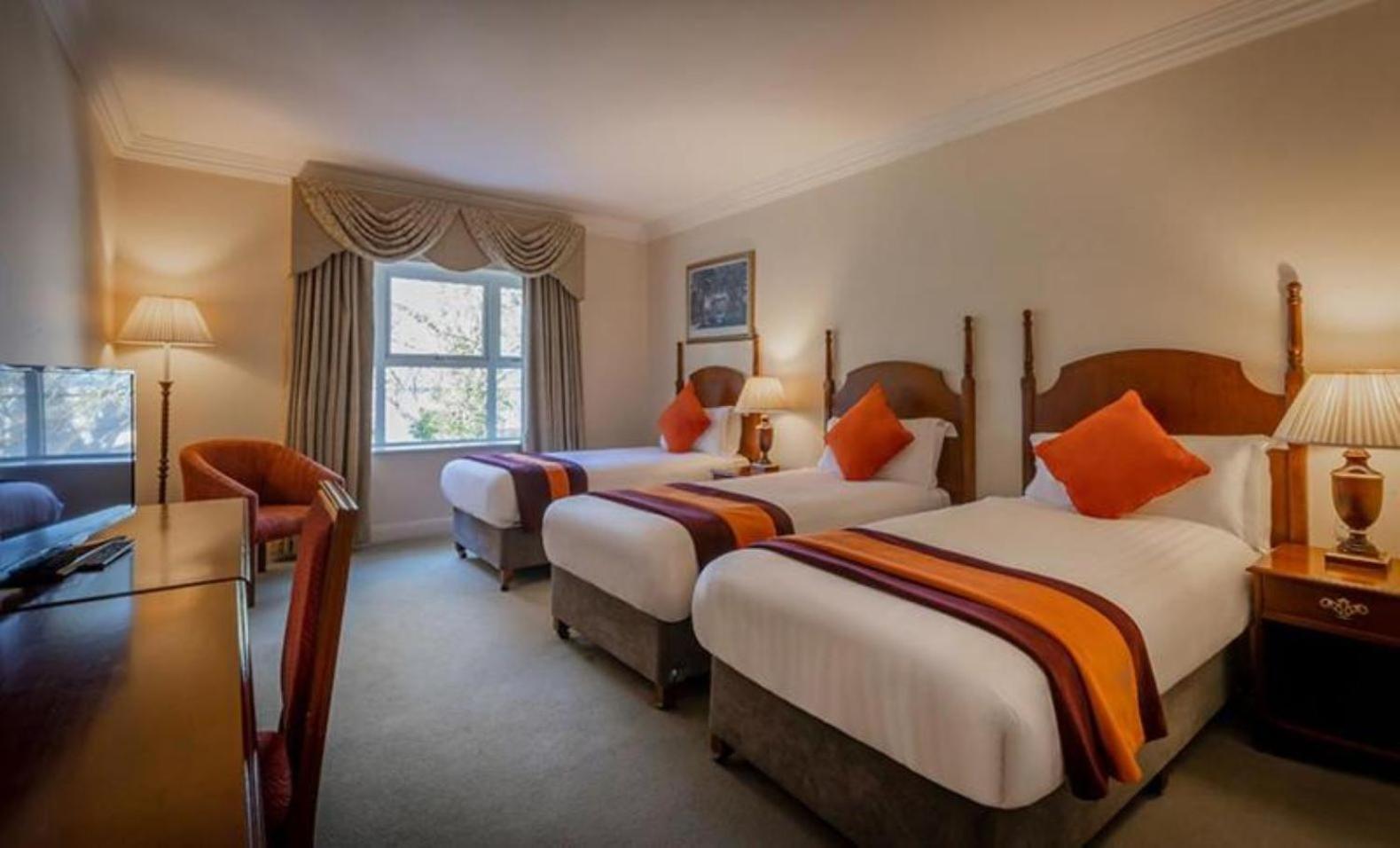 Ennis Vacations - Hotel Woodstock Ennis - Property Image 3