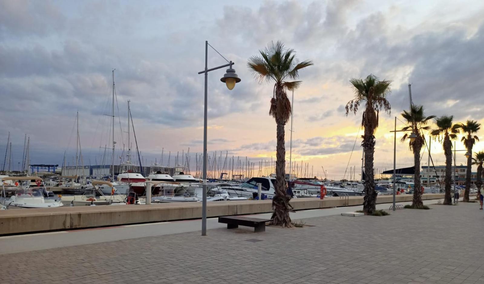 Nice Place Santa Pola