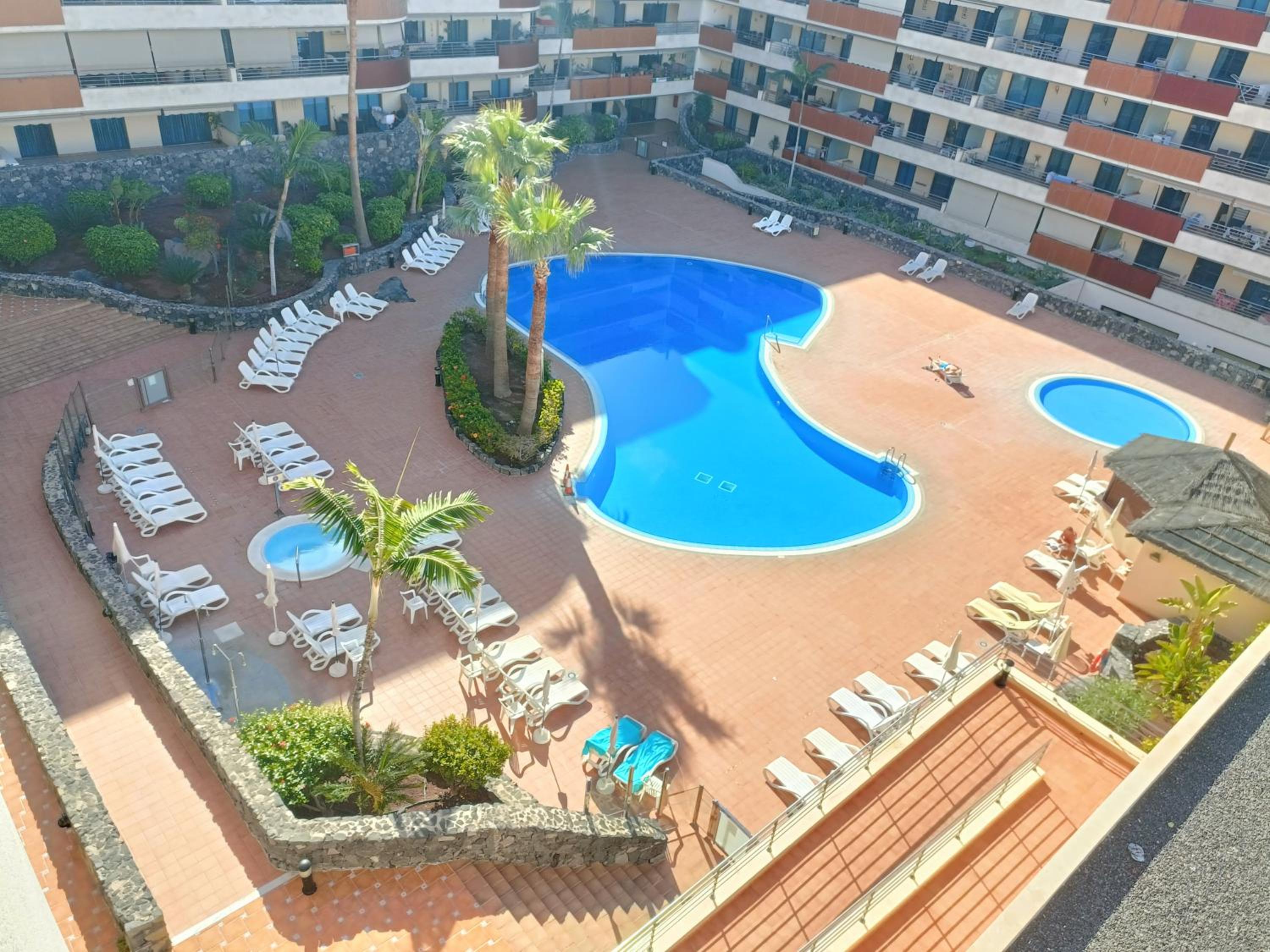 Luxury Los Gigantes Apartment