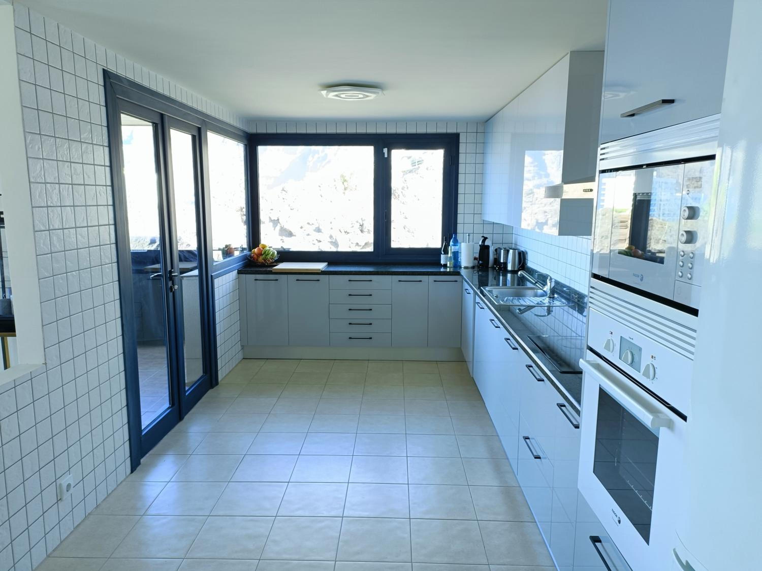 Luxury Los Gigantes Apartment