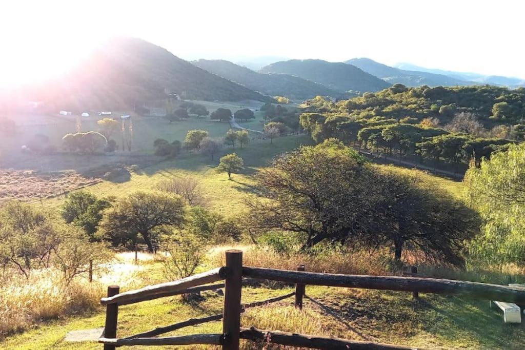 Sierras Córdoba ,Complejo Los Forasteros