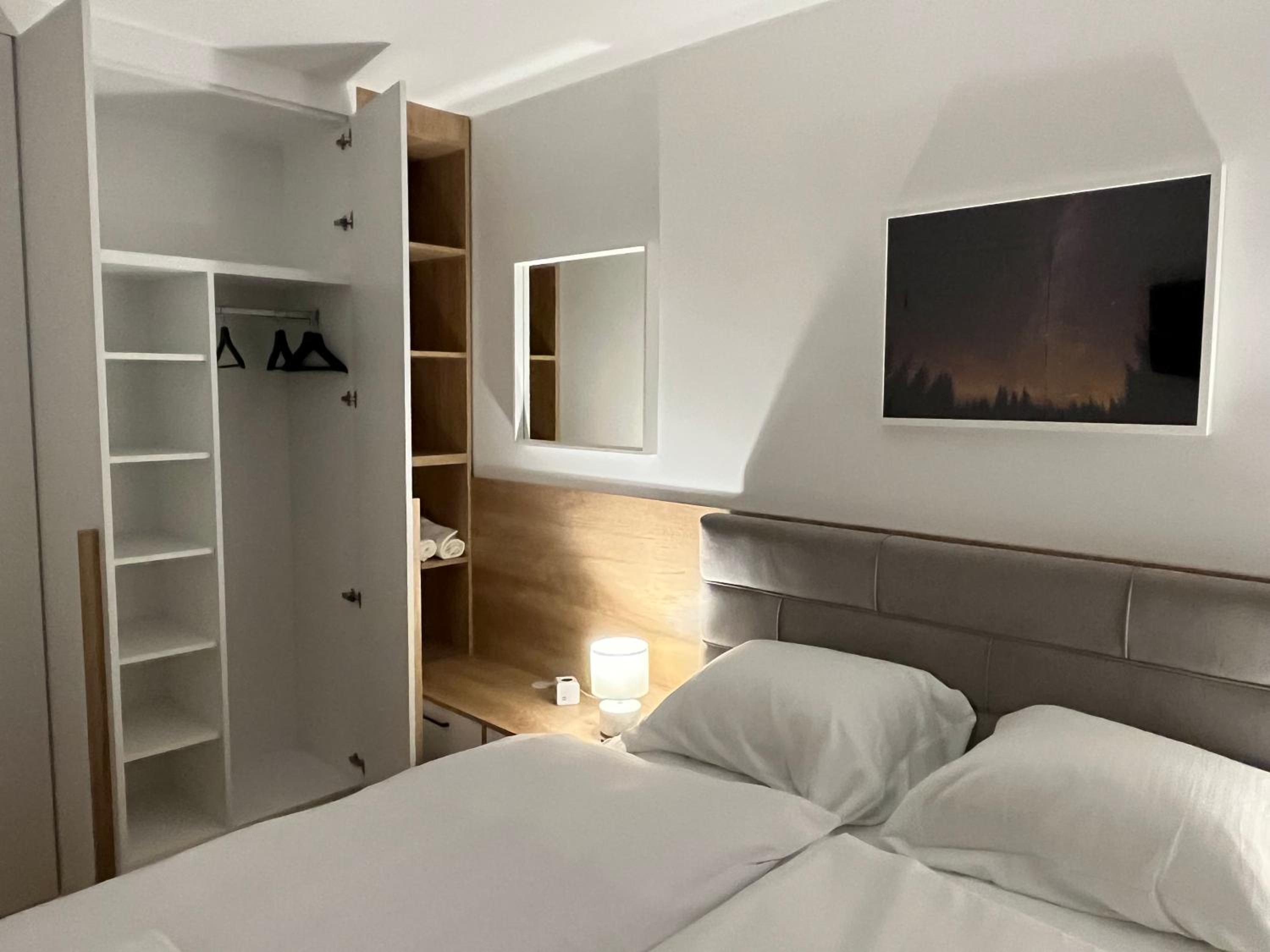 JoJo Apartment