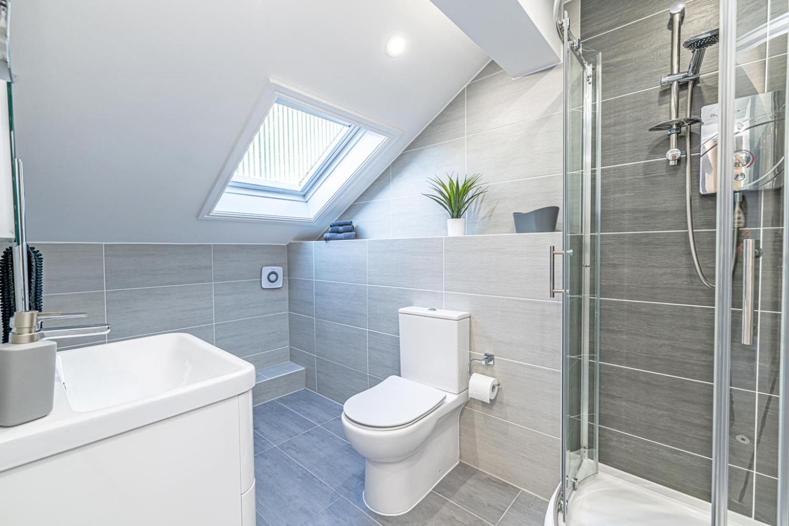 Eden Grove Holiday Homes by Guestz view 5