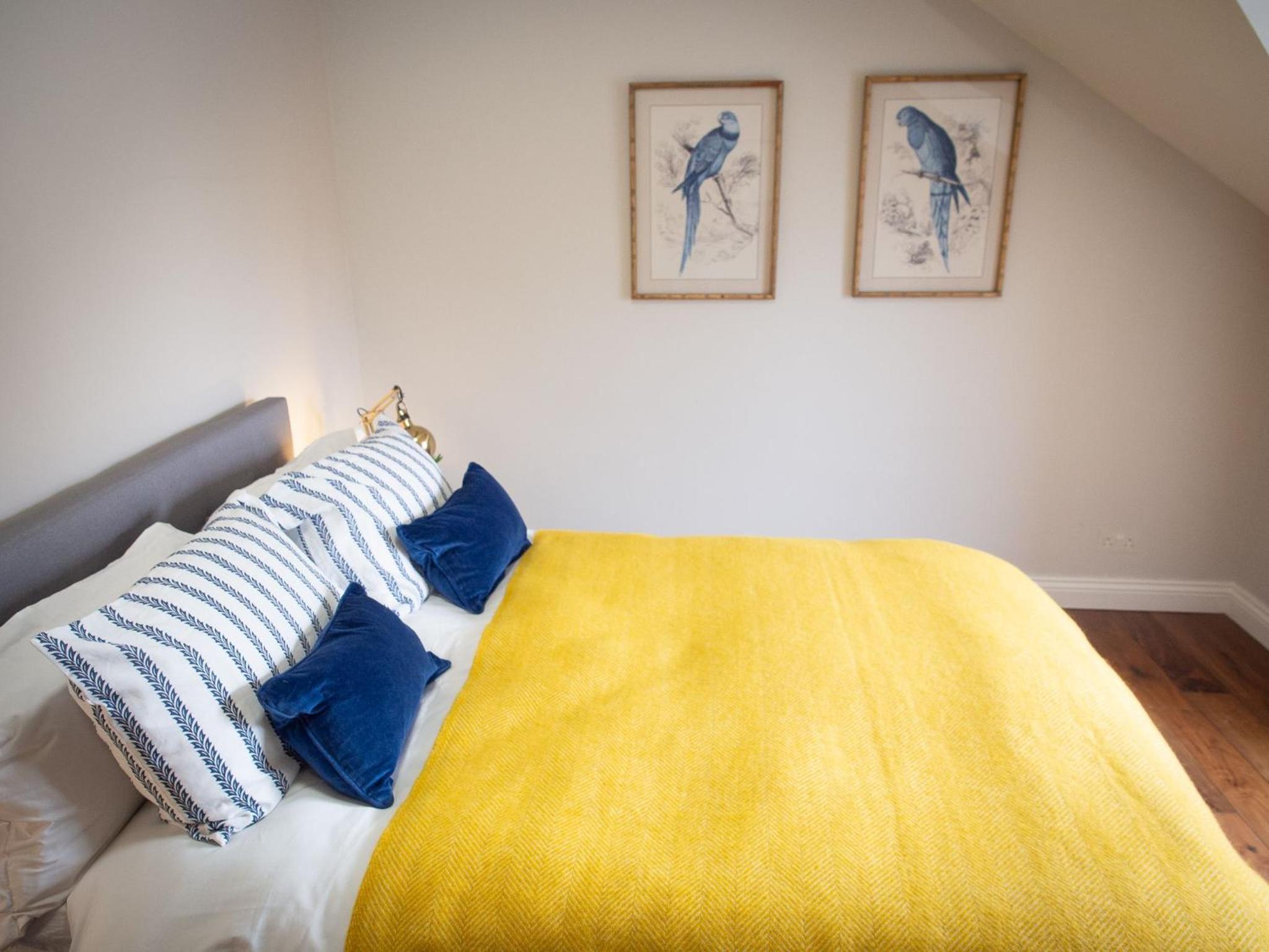The Beeches - Chatsworth Apartment No 5 - Sleeps 4 view 5