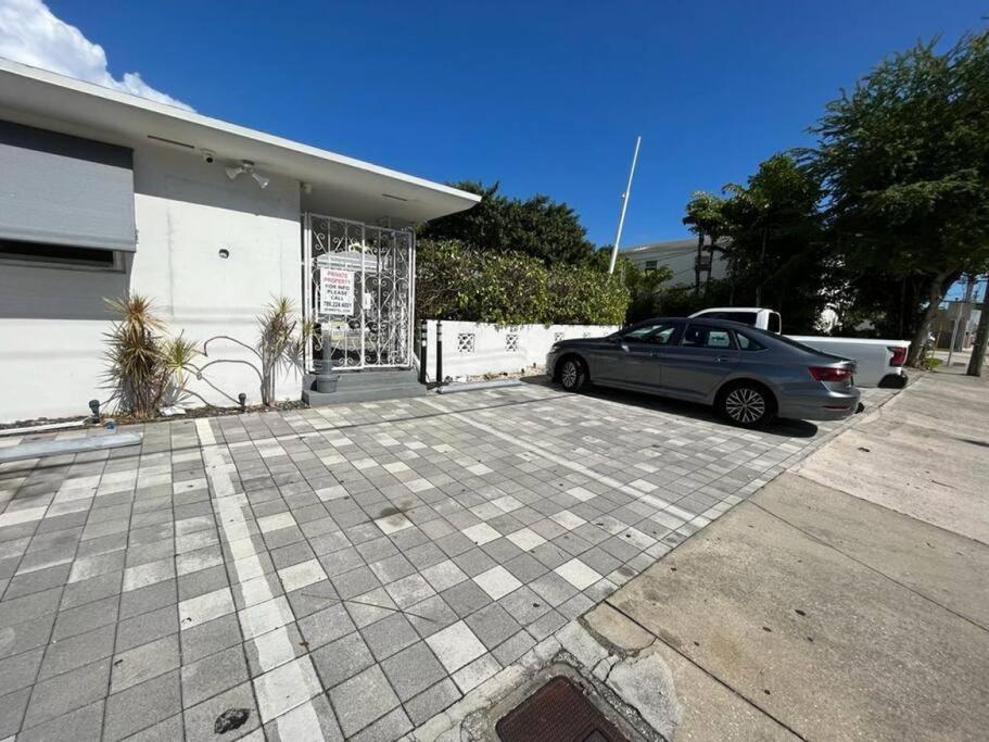 Fantastic Studio 15 min from The Beach photo 5