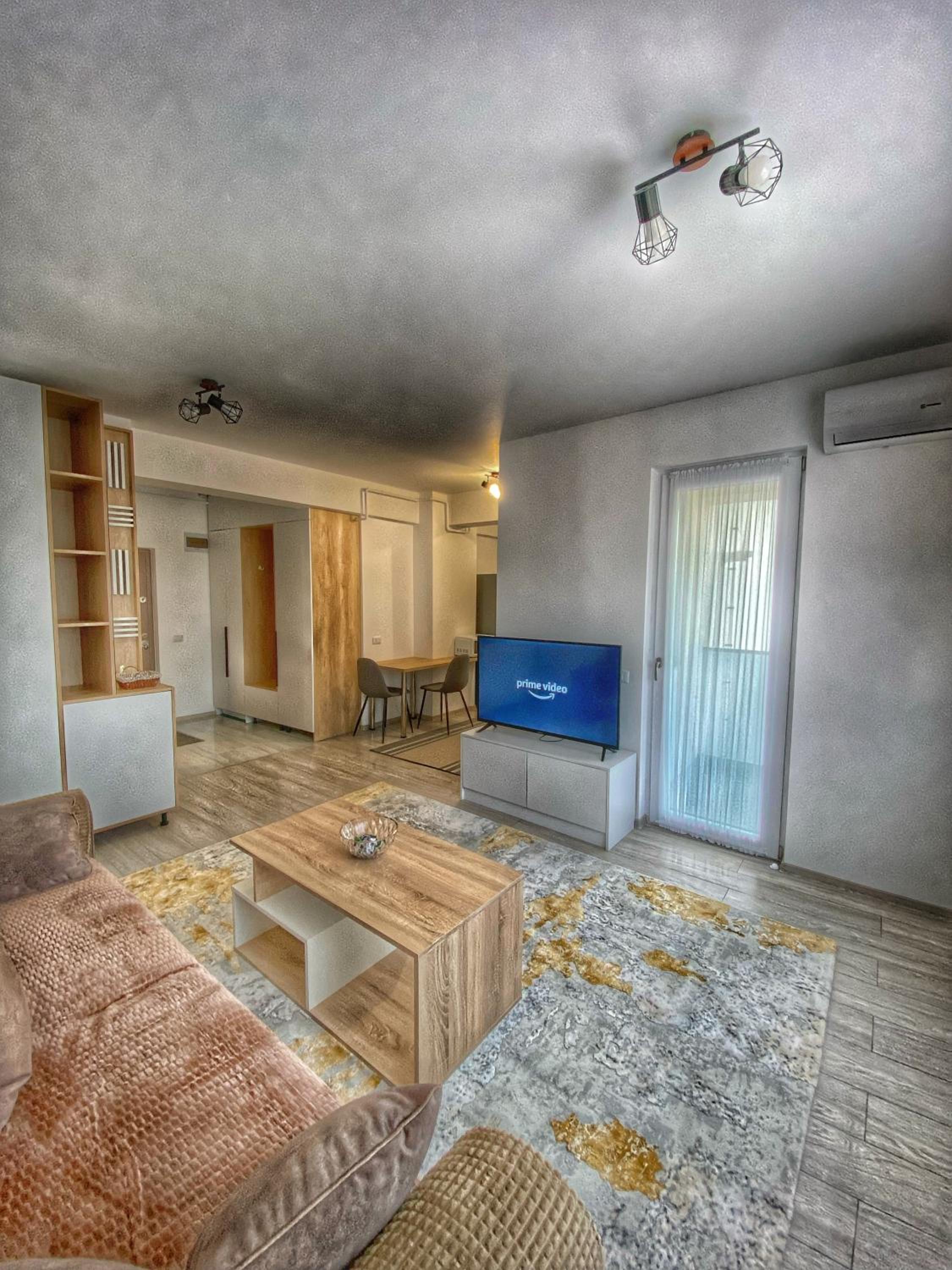 Homey apartament 2 rooms Palas Mall view 2
