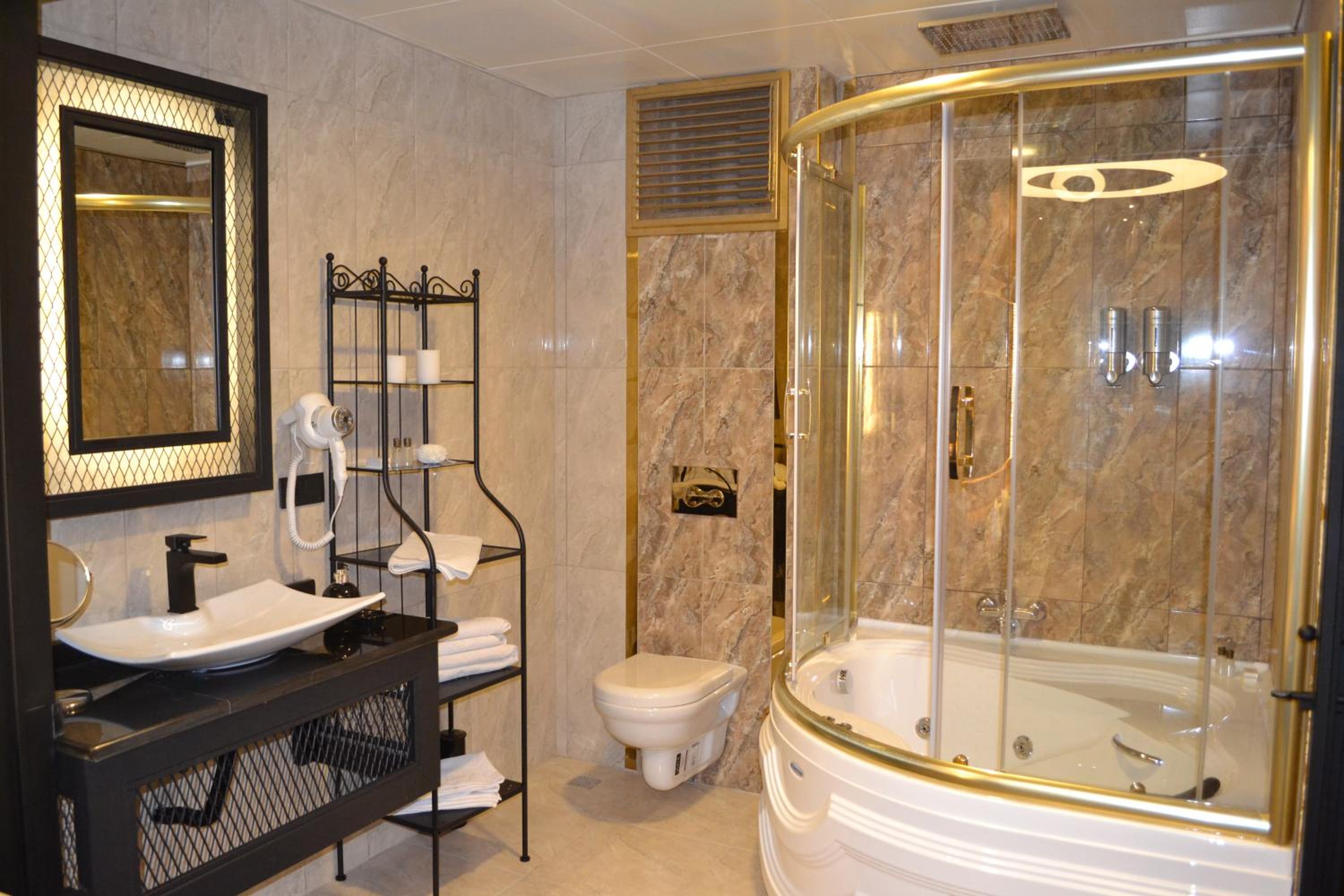 Gümüş Sarayı Süitleri - Image 8