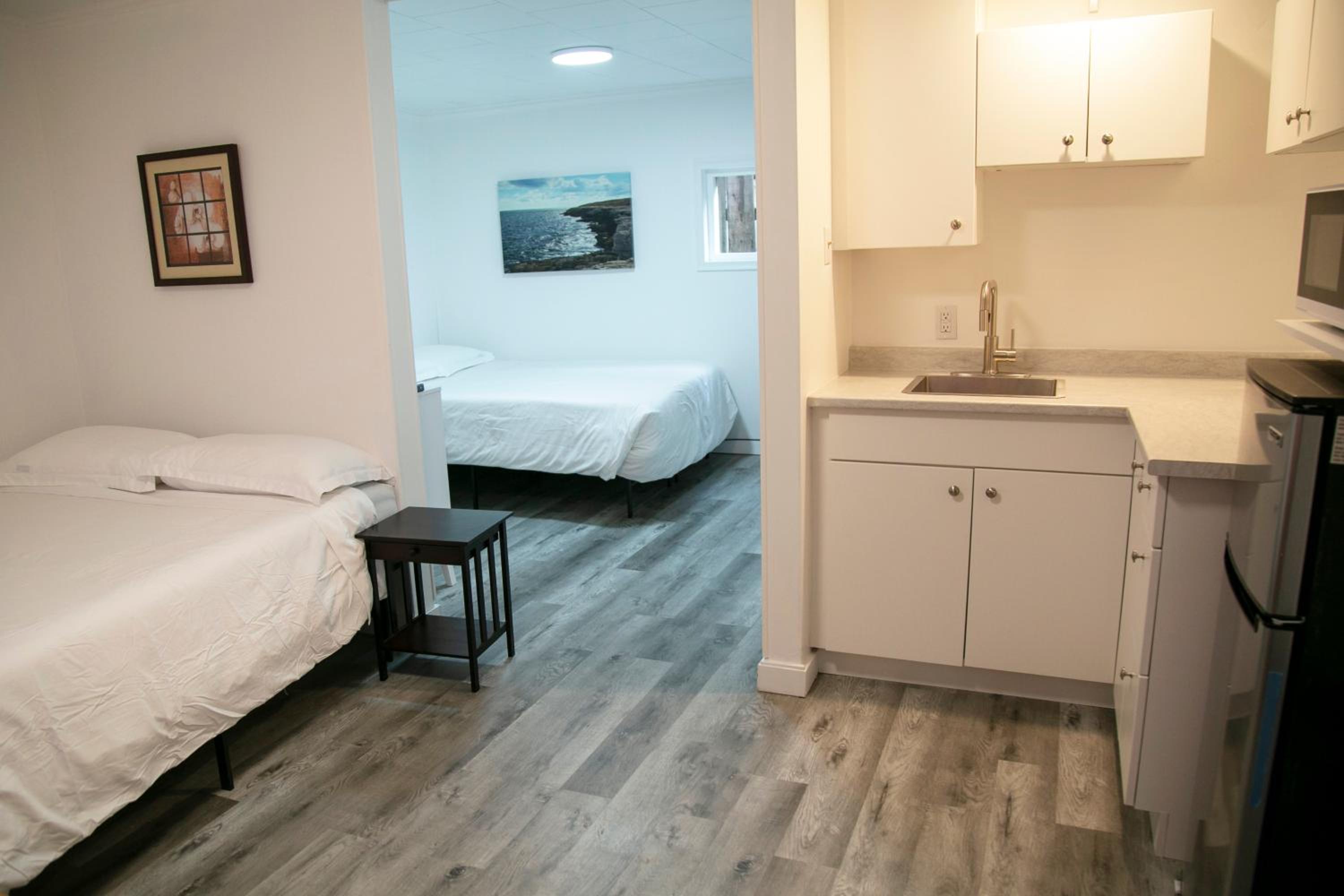 Westview Centre Motel Ltd