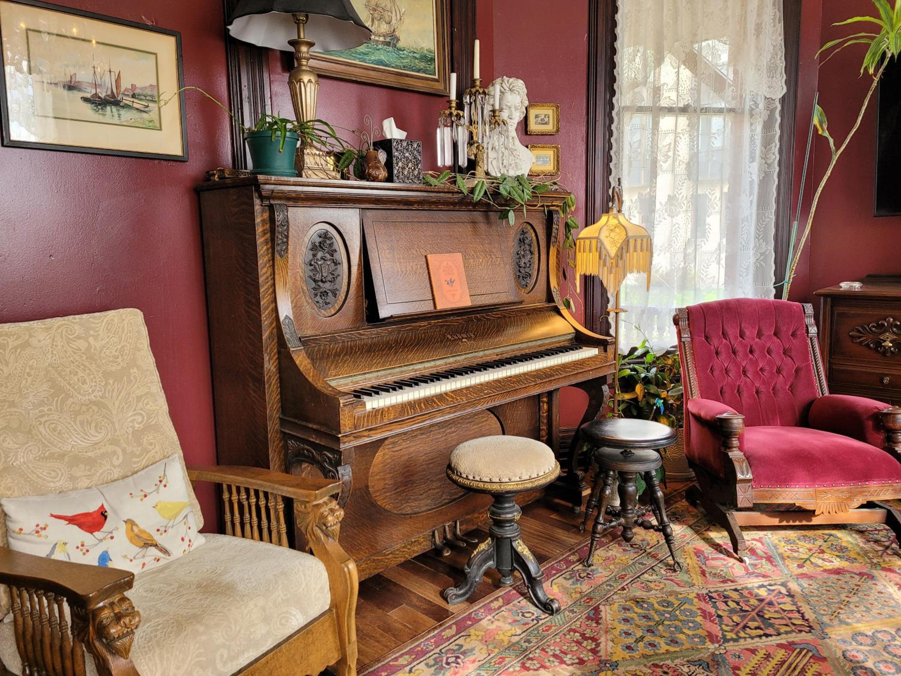 Buffalo Harmony House view 3