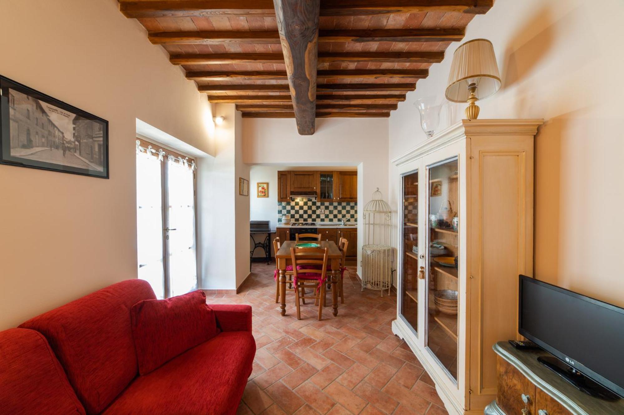 Podere Vergianoni con piscina e vista mozzafiato