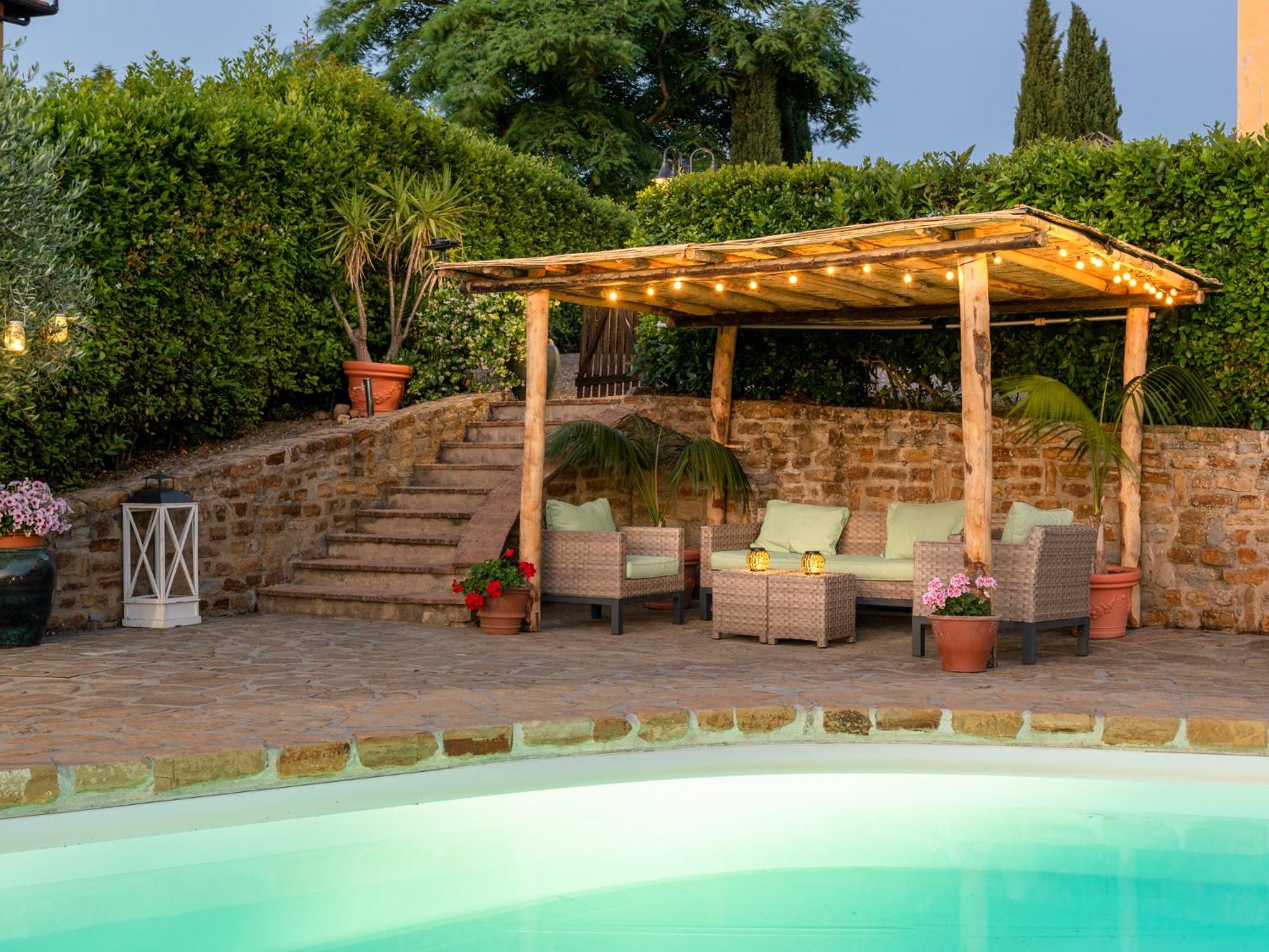 Podere Vergianoni con piscina e vista mozzafiato