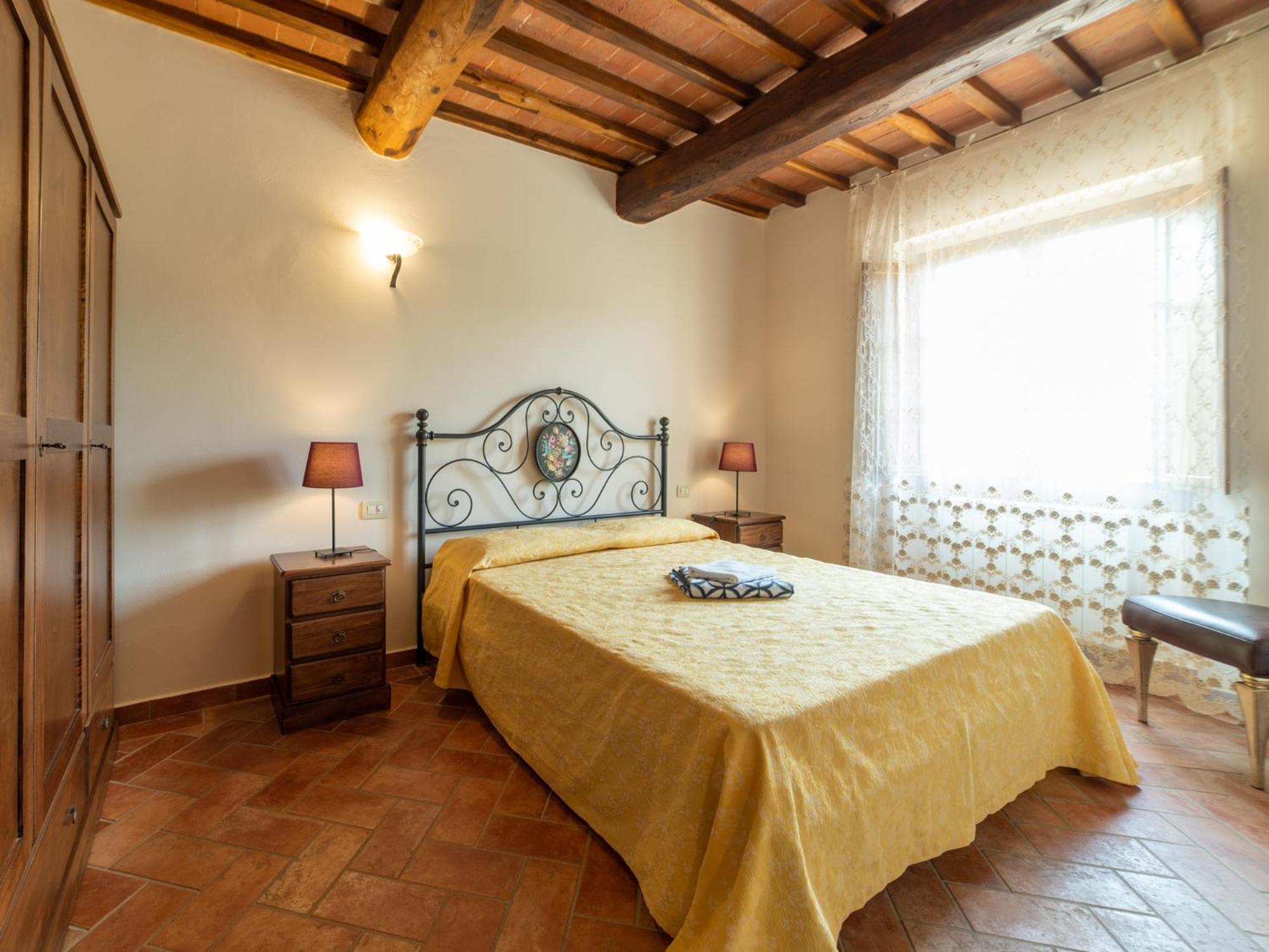 Podere Vergianoni con piscina e vista mozzafiato
