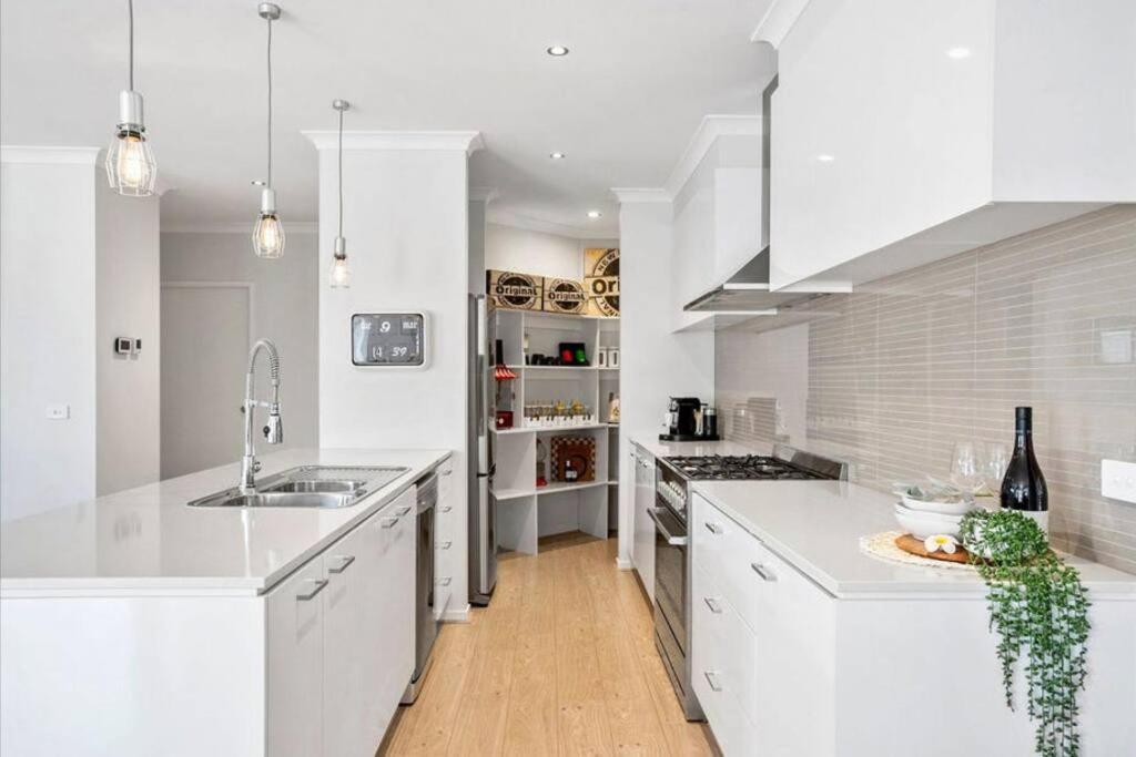 First-Class Coastal Living