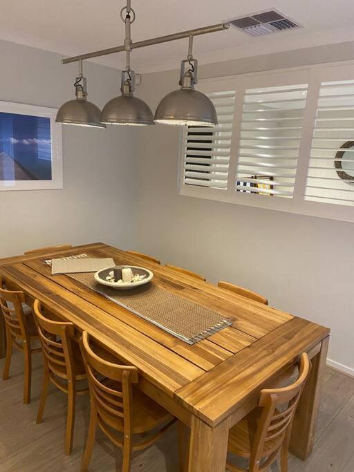 First-Class Coastal Living