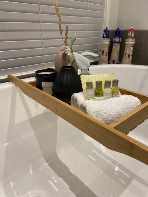 First-Class Coastal Living