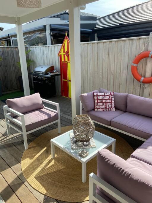 First-Class Coastal Living