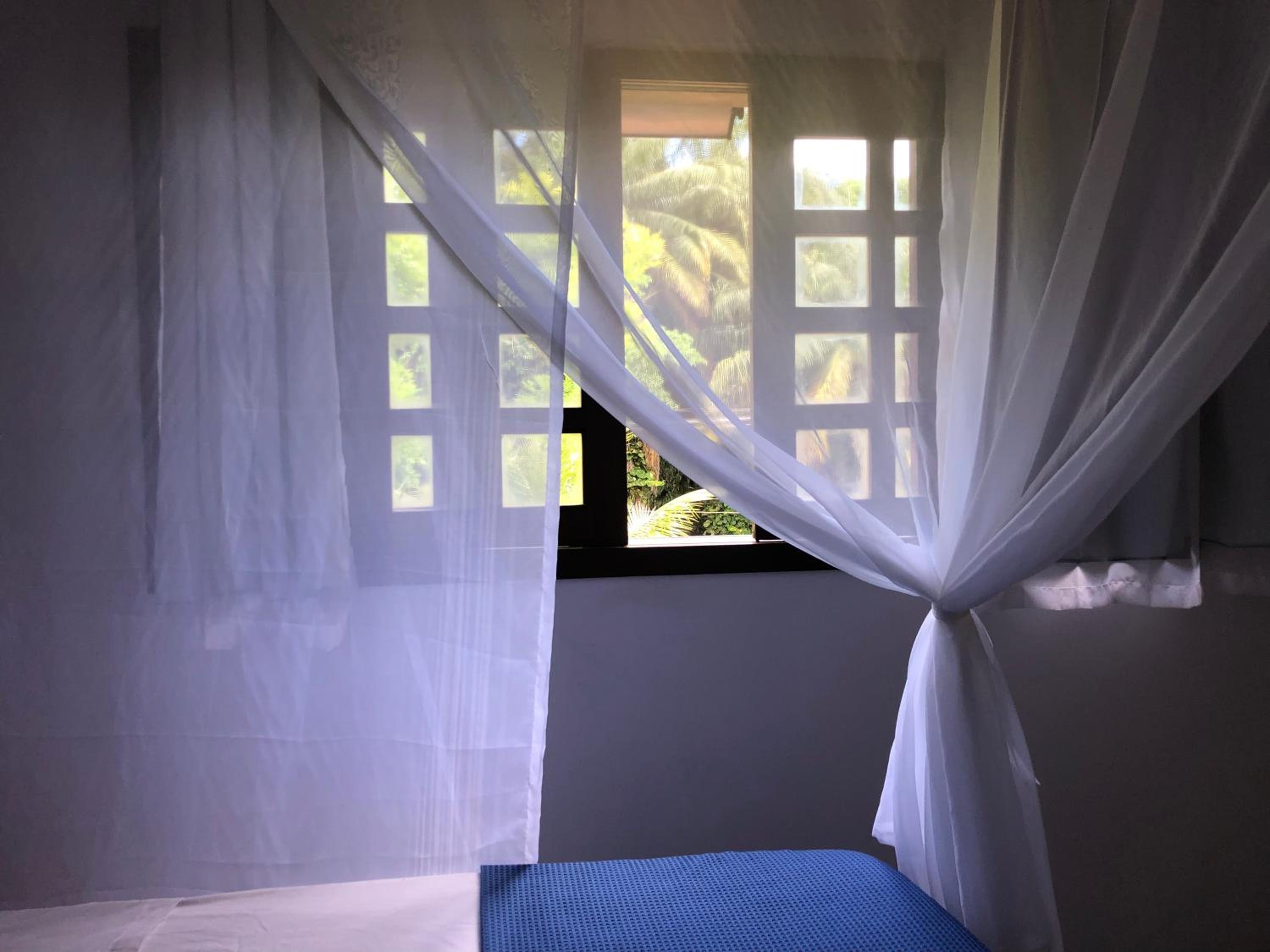 Vila Enayá