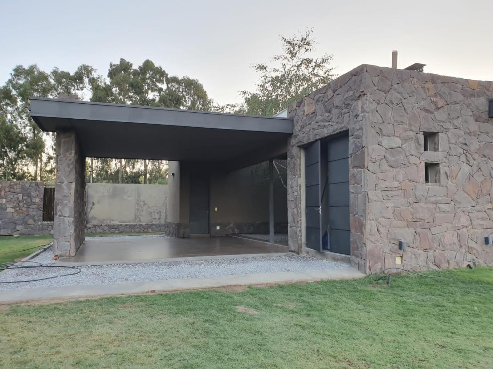 Casa Atamisque