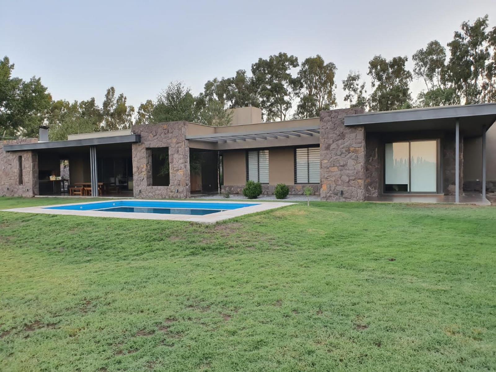 Casa Atamisque