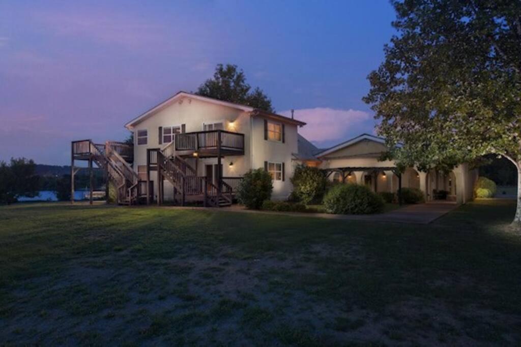 Little River Guest House at Tennessee RiverPlace view 4