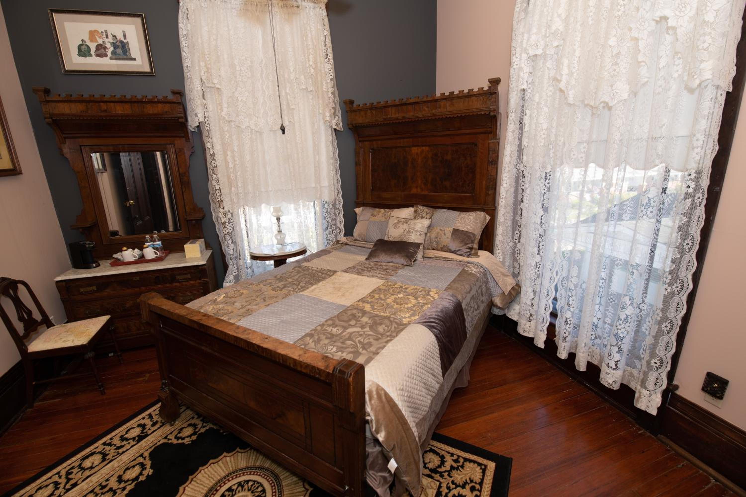 Grand Gables Inn