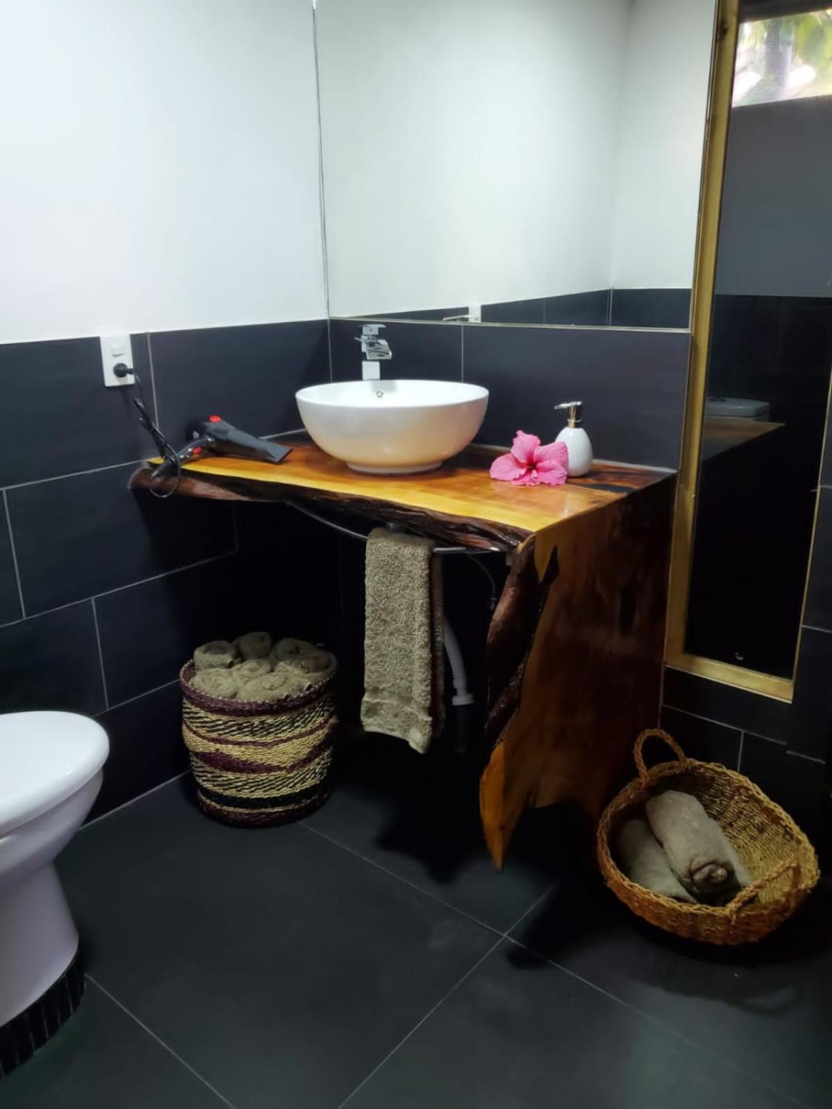 Villa Maori Tea Rapa Nui, Easter Island with ocean view