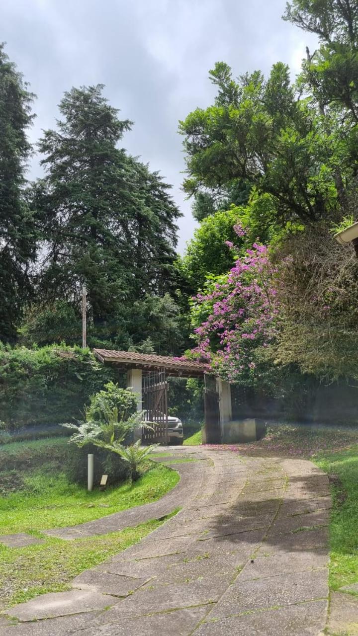 Confortável casa com lareira 10min Capivari
