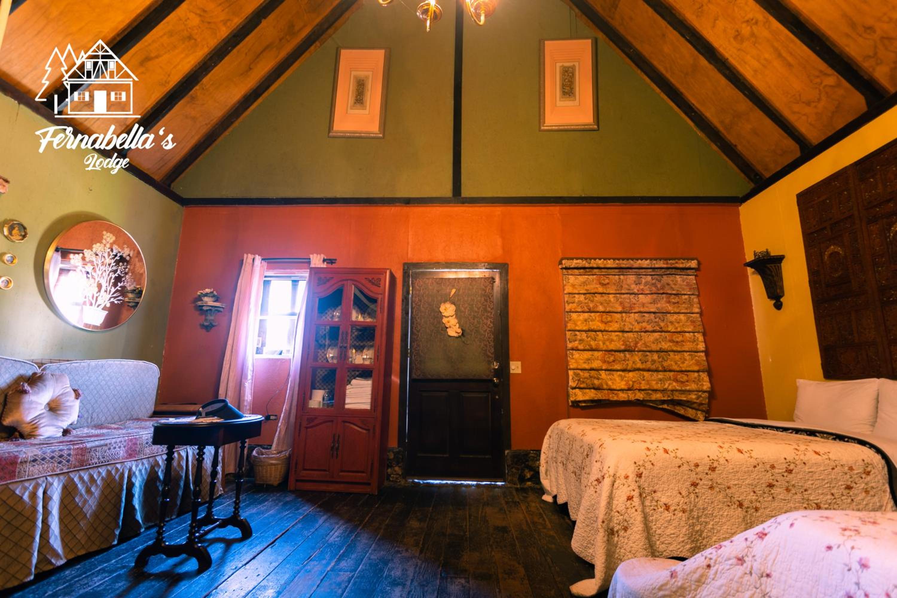 Fernabella's Lodge