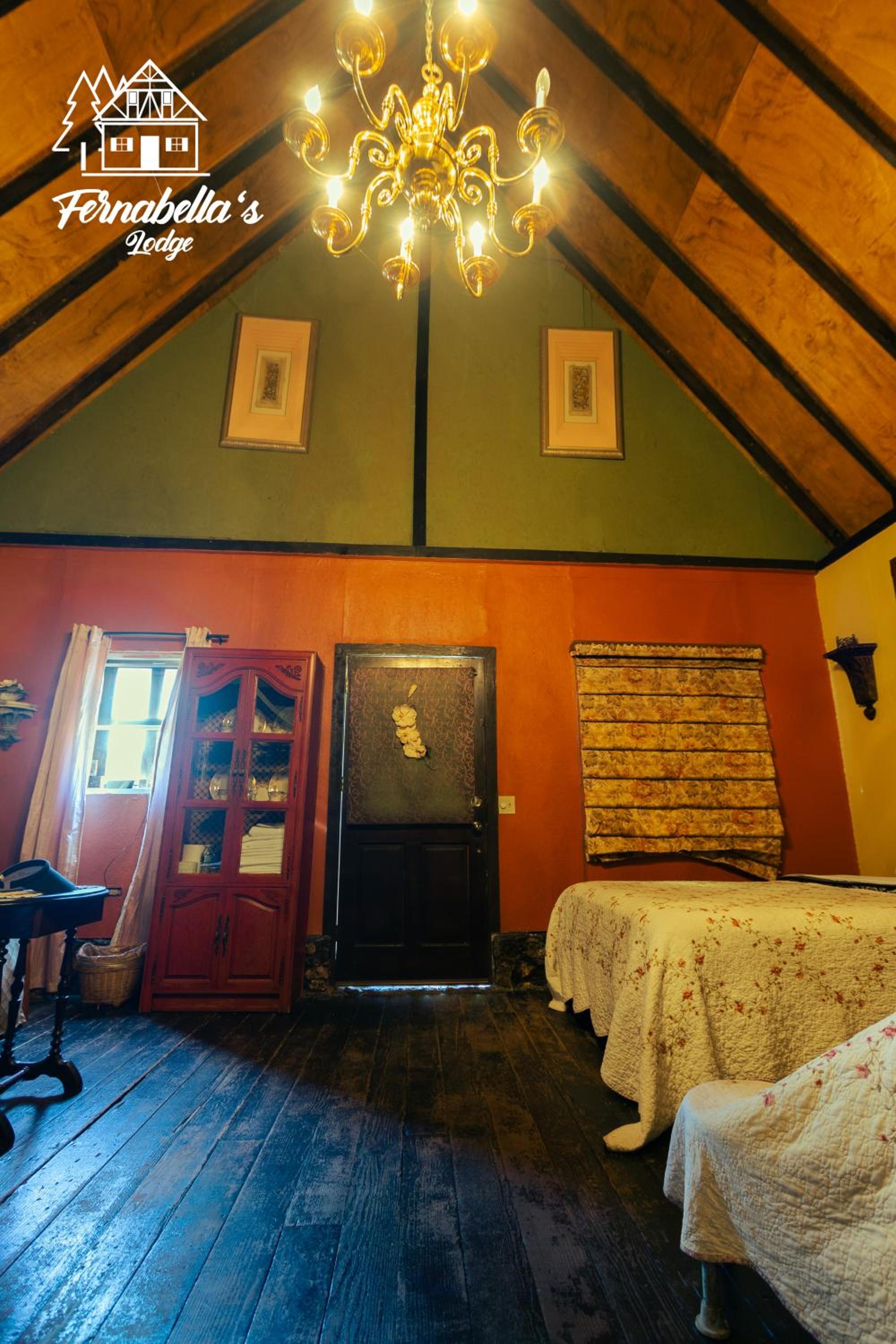 Fernabella's Lodge