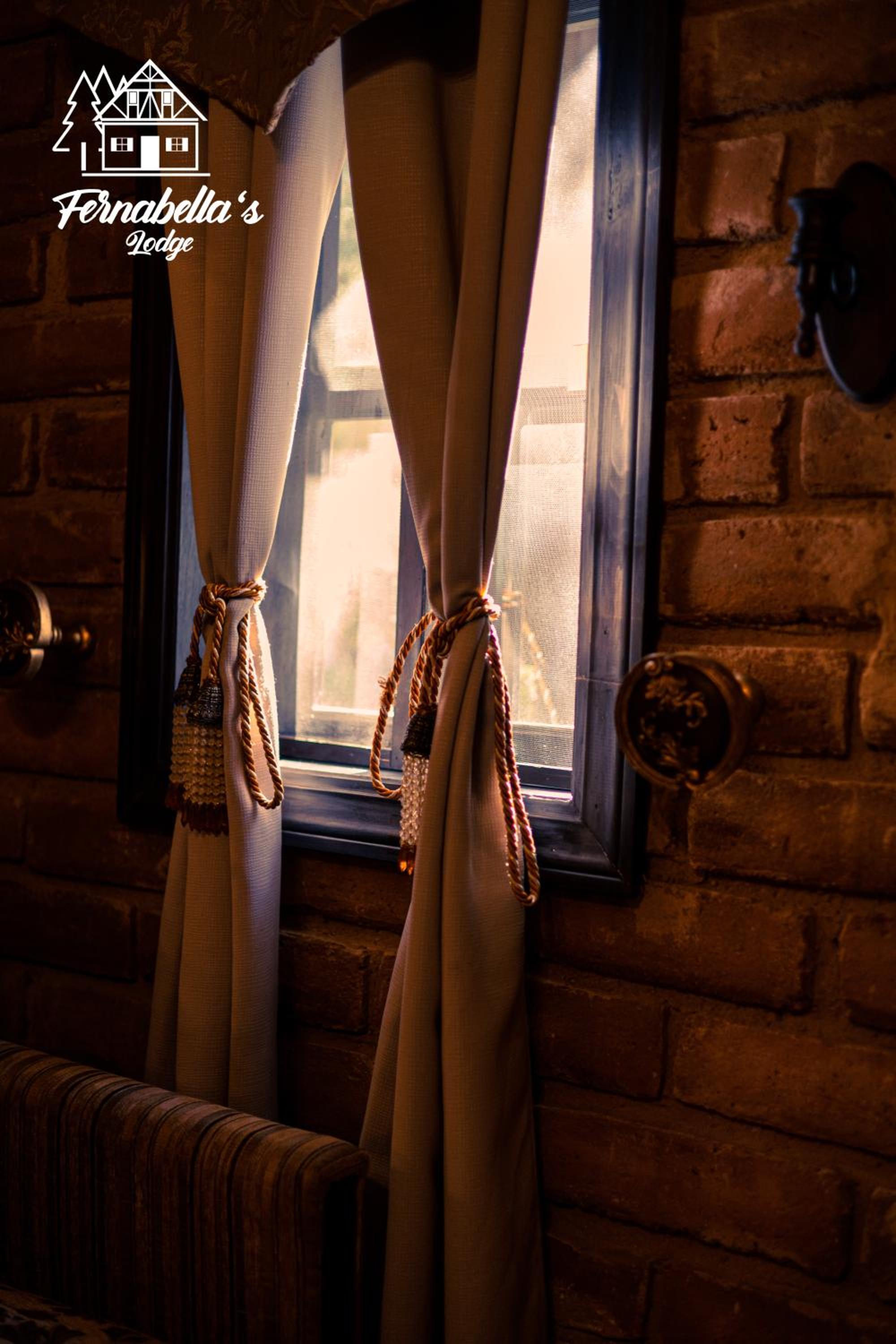 Fernabella's Lodge