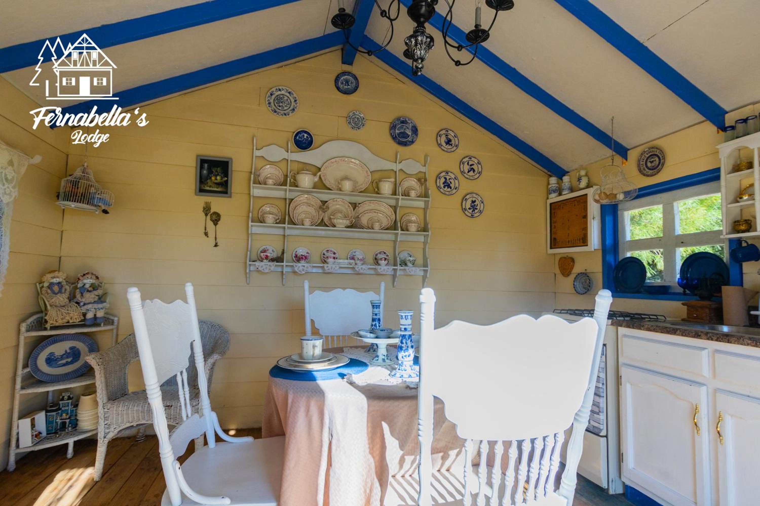 Fernabella's Lodge